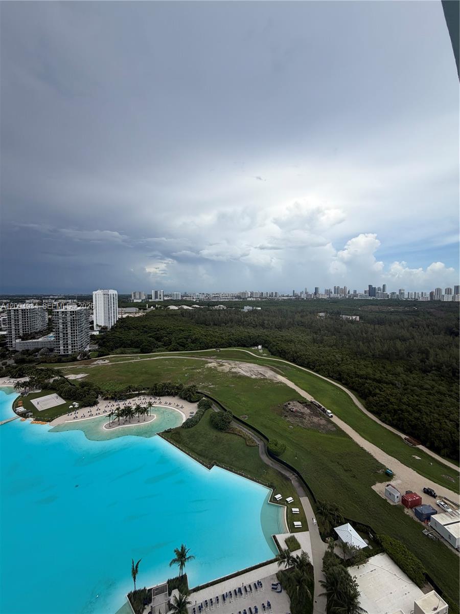 2411 Laguna Cir # 2408