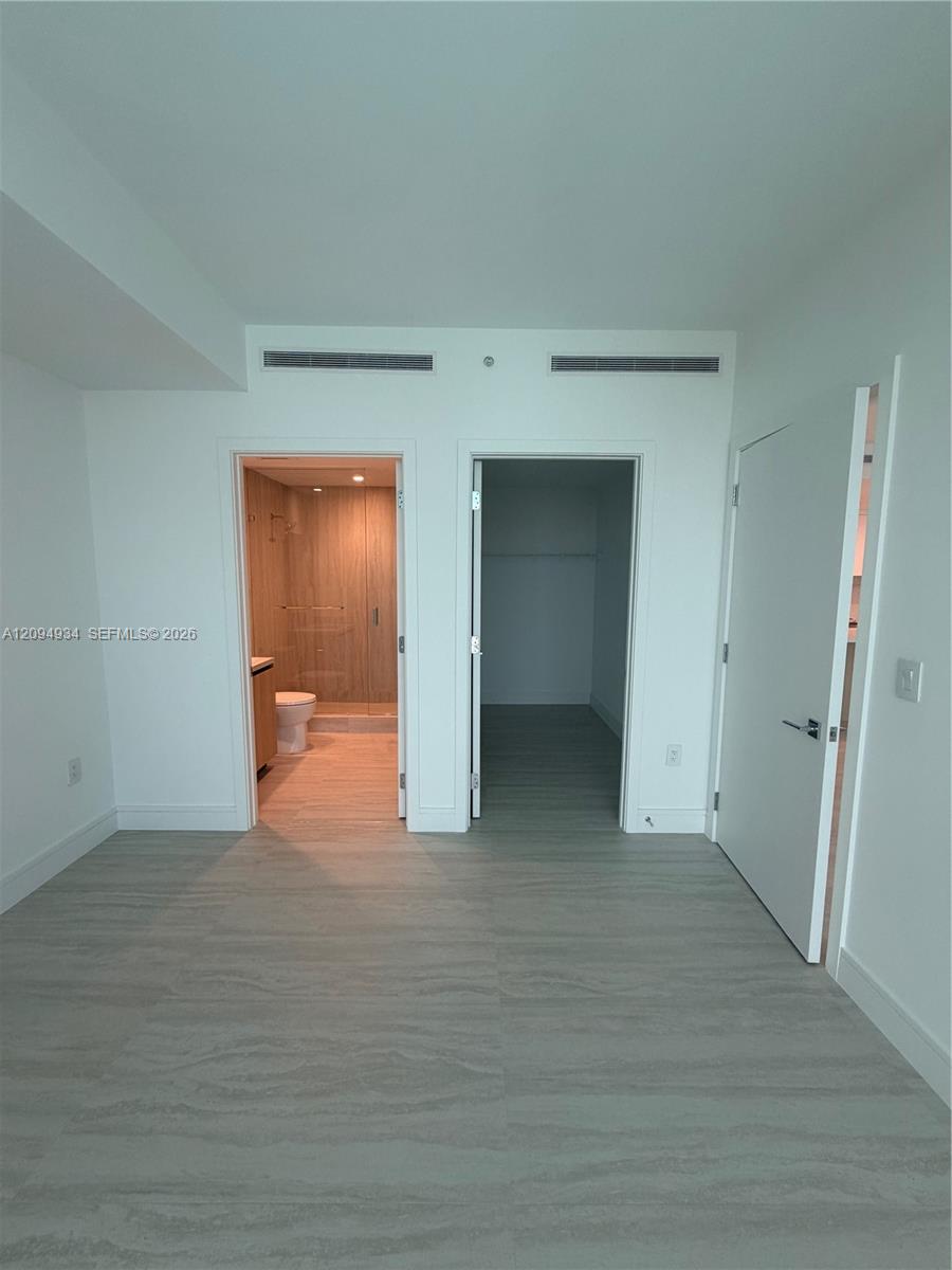 2411 Laguna Cir # 2408