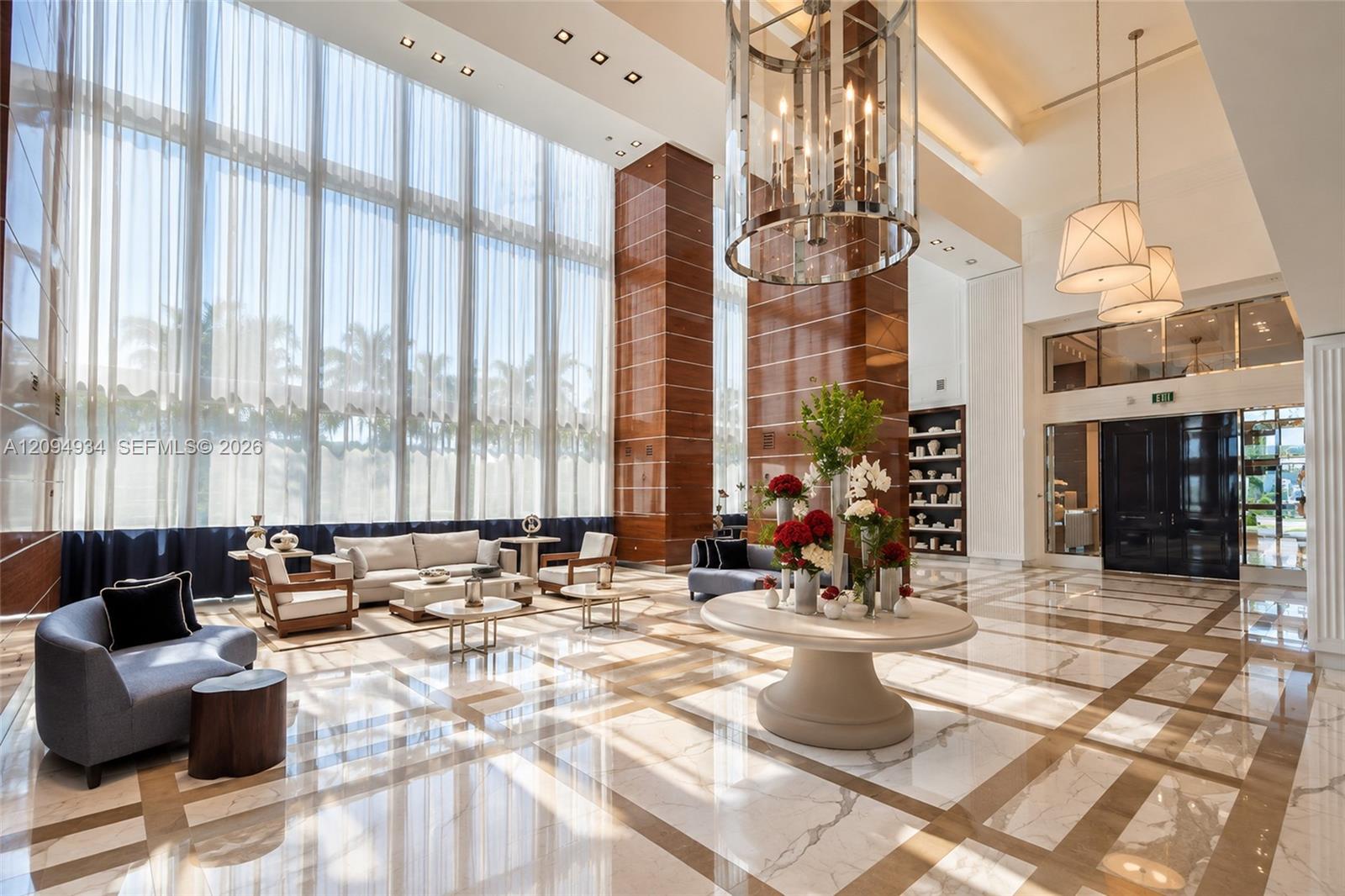 2411 Laguna Cir # 2408
