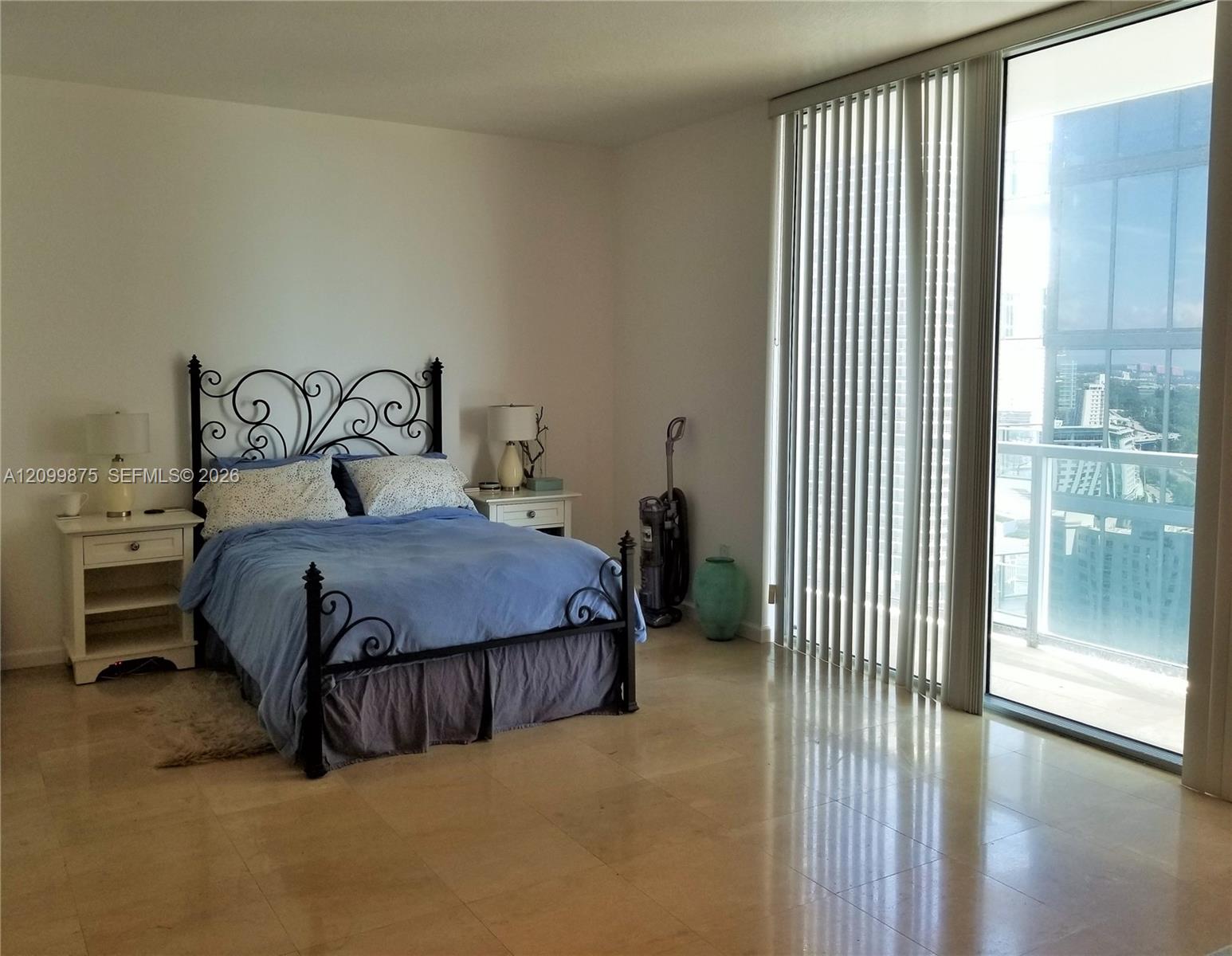 1050 BRICKELL AV # 2622