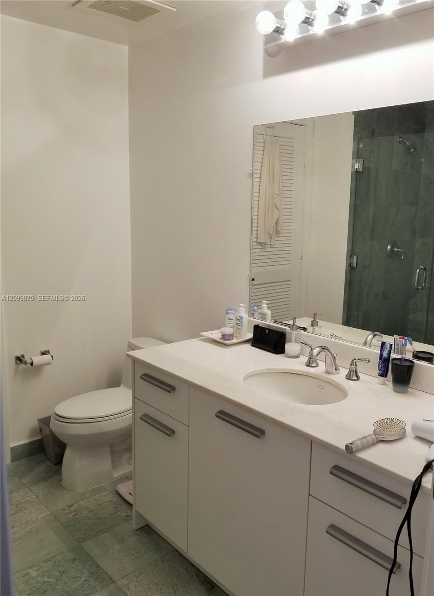 1050 BRICKELL AV # 2622