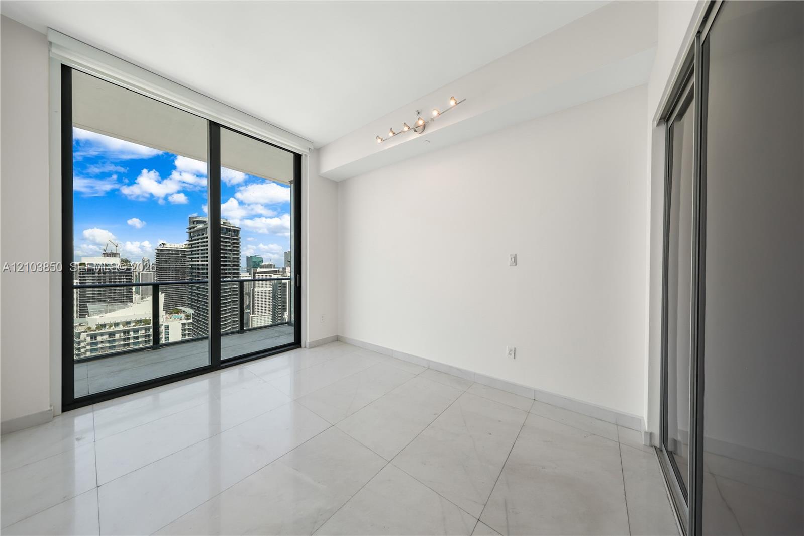 1300 S Miami Ave Unit: PH5210
