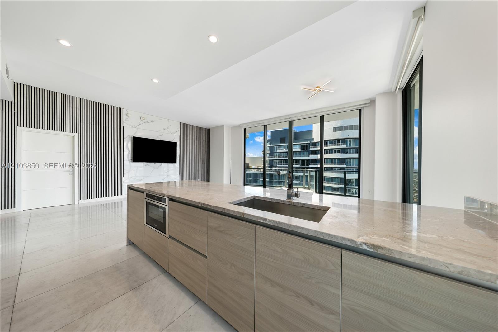 1300 S Miami Ave Unit: PH5210