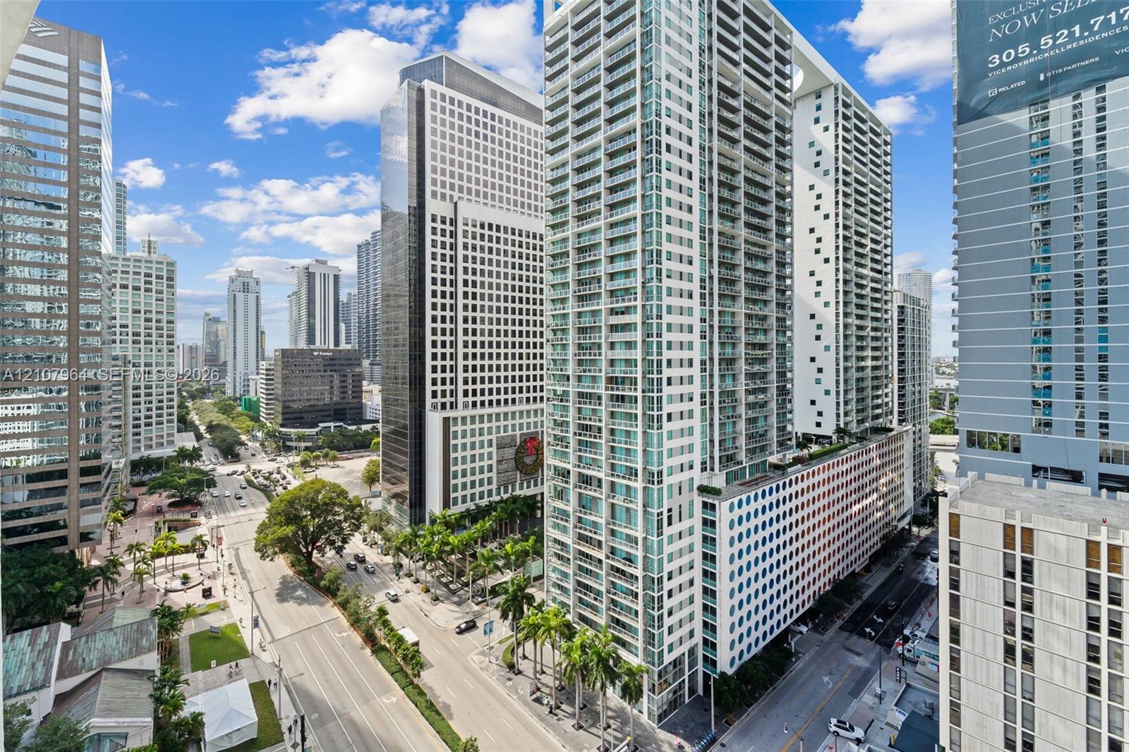 485 Brickell Ave # 1907