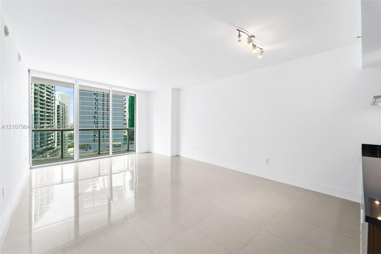 485 Brickell Ave # 1907