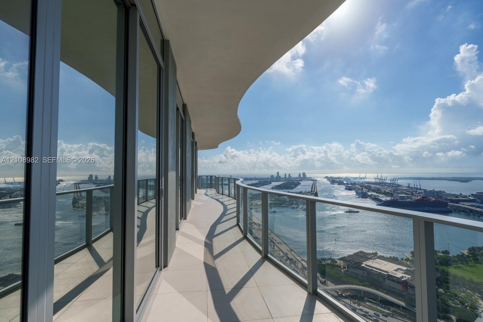 1400 Biscayne Boulevard Unit: #PH5202