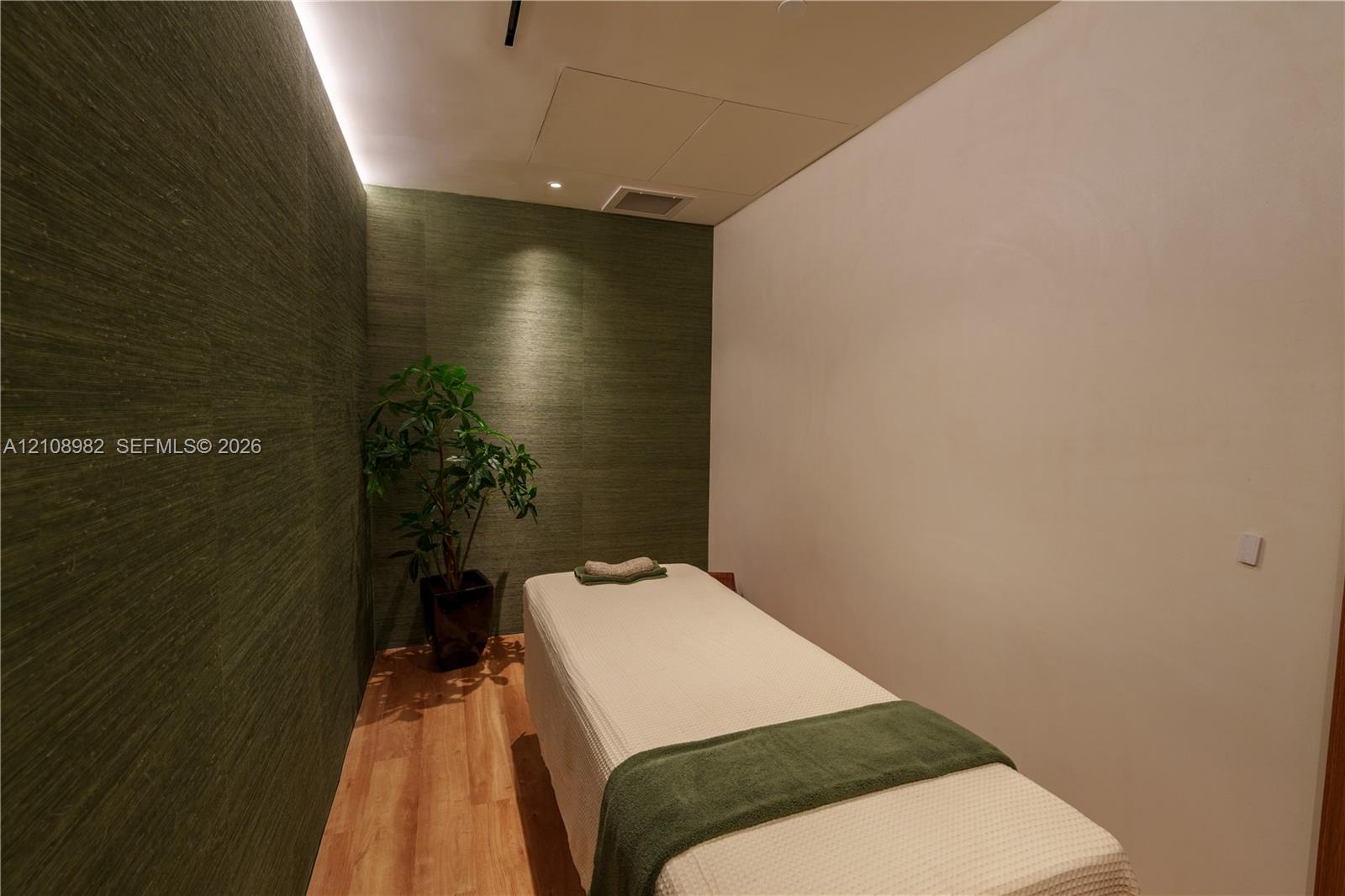 1400 Biscayne Boulevard Unit: #PH5202