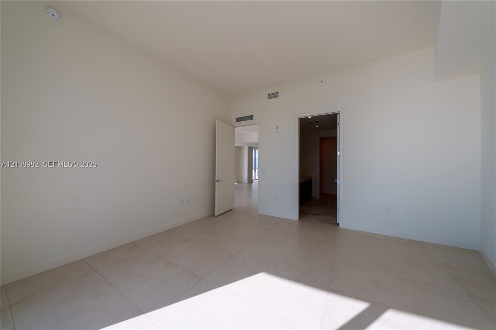 1400 Biscayne Boulevard Unit: #PH5202