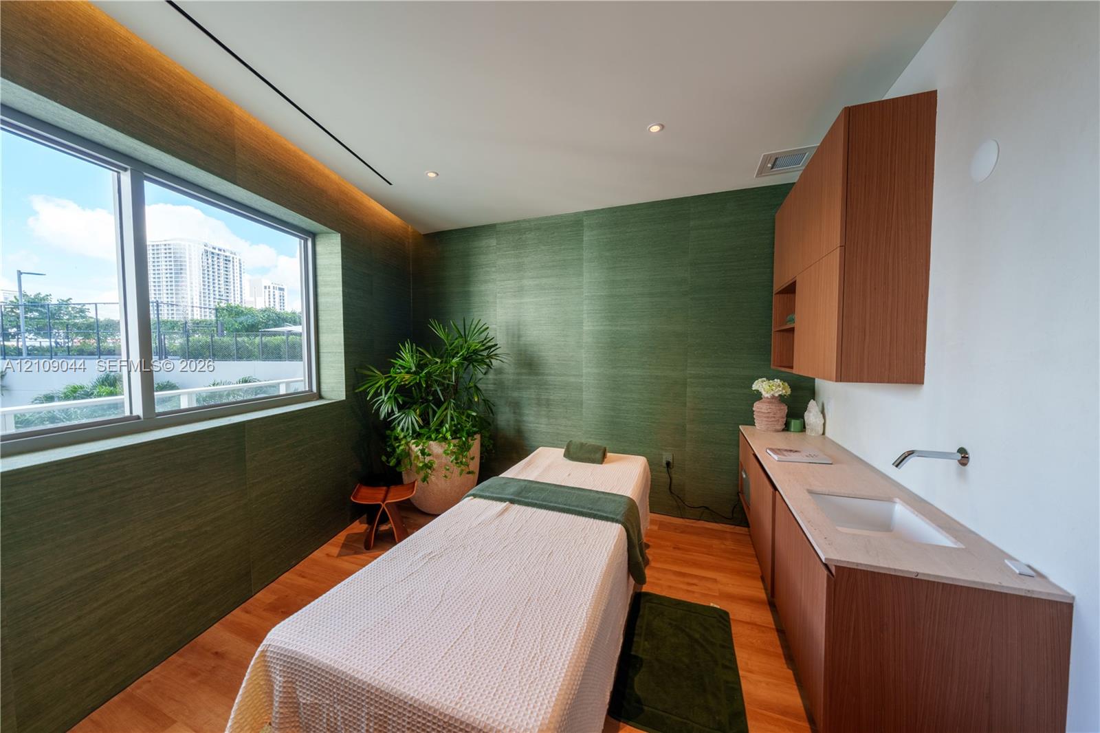 1400 Biscayne Boulevard # 5003