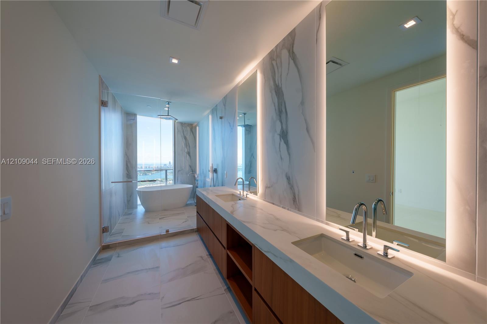1400 Biscayne Boulevard # 5003