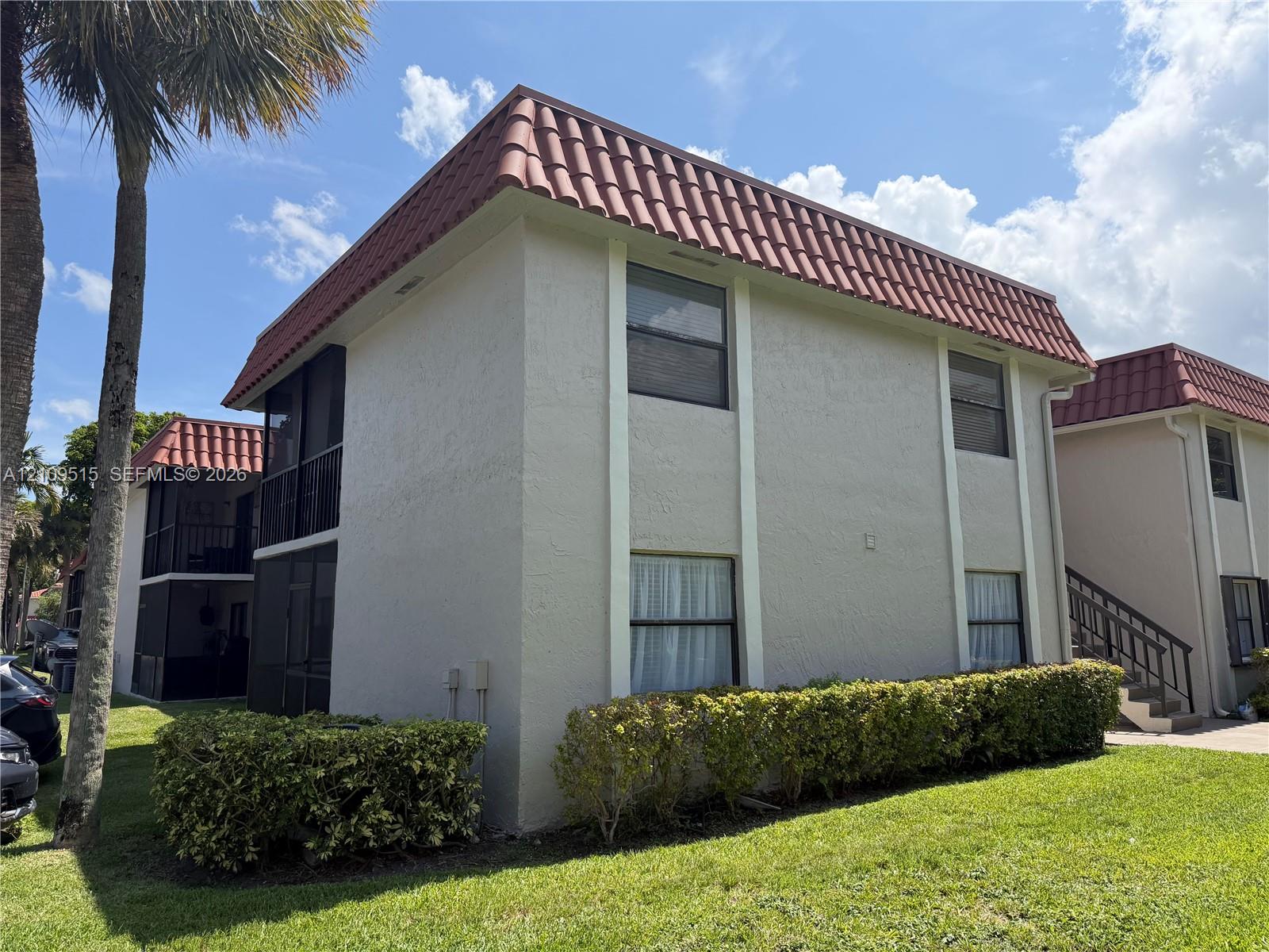 9714 Hammocks Blvd # 29 Unit: 201-29