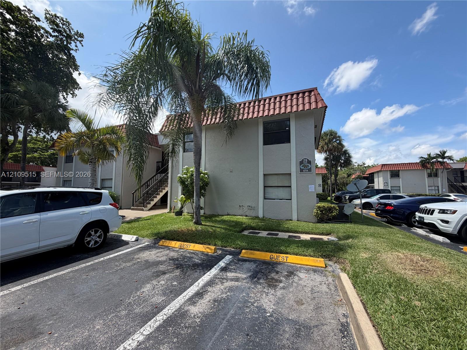 9714 Hammocks Blvd # 29 Unit: 201-29