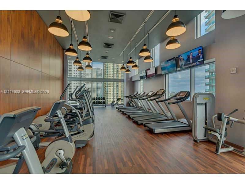 1300 Brickell Bay Dr # 2409