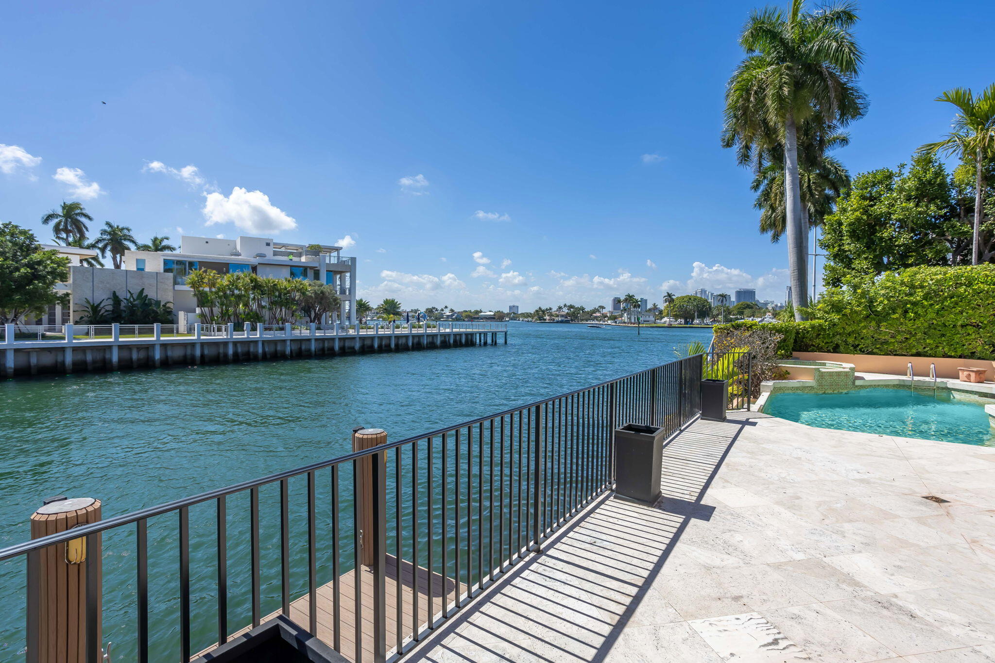 4 Isla Bahia Drive