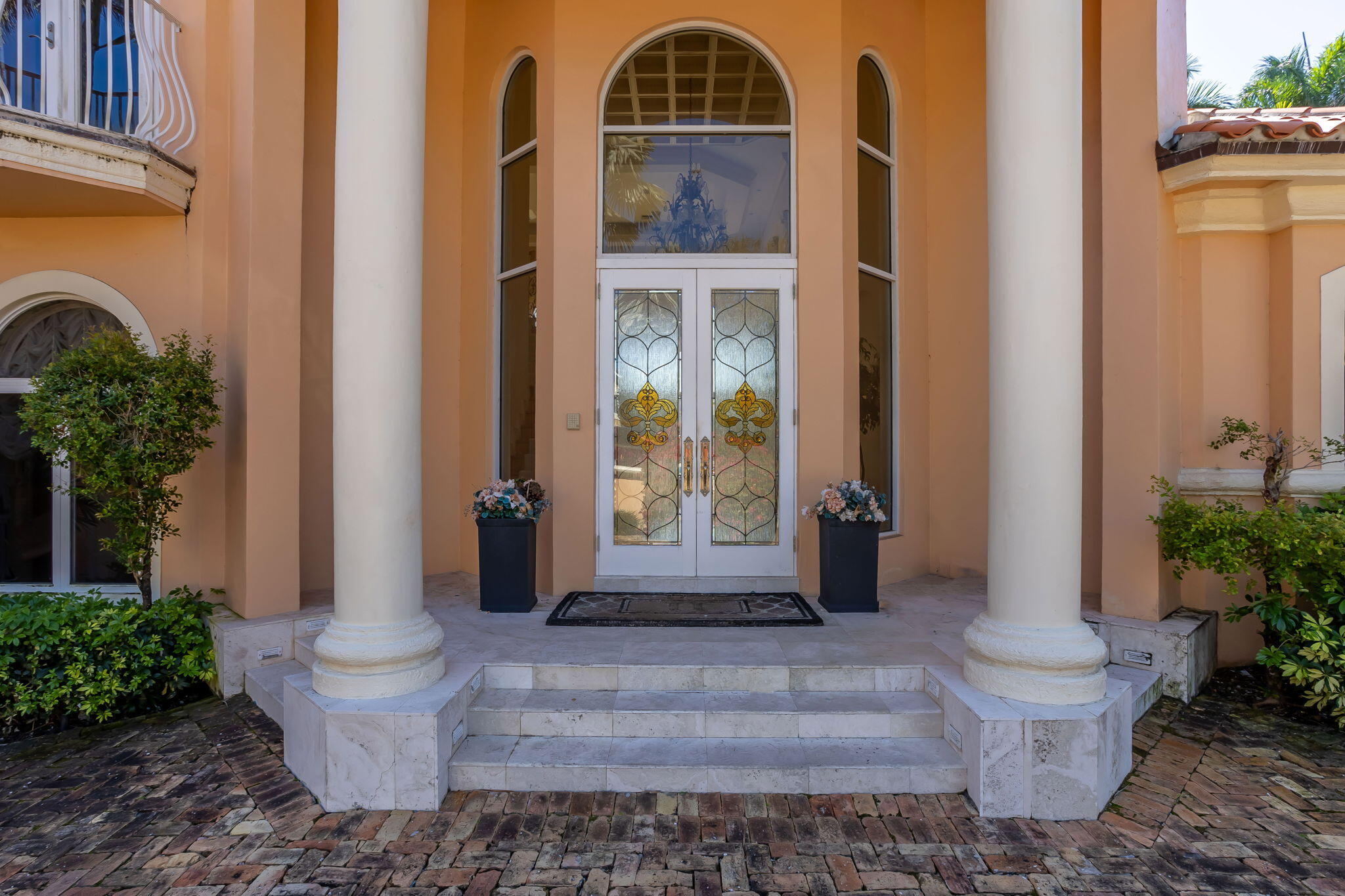 4 Isla Bahia Drive