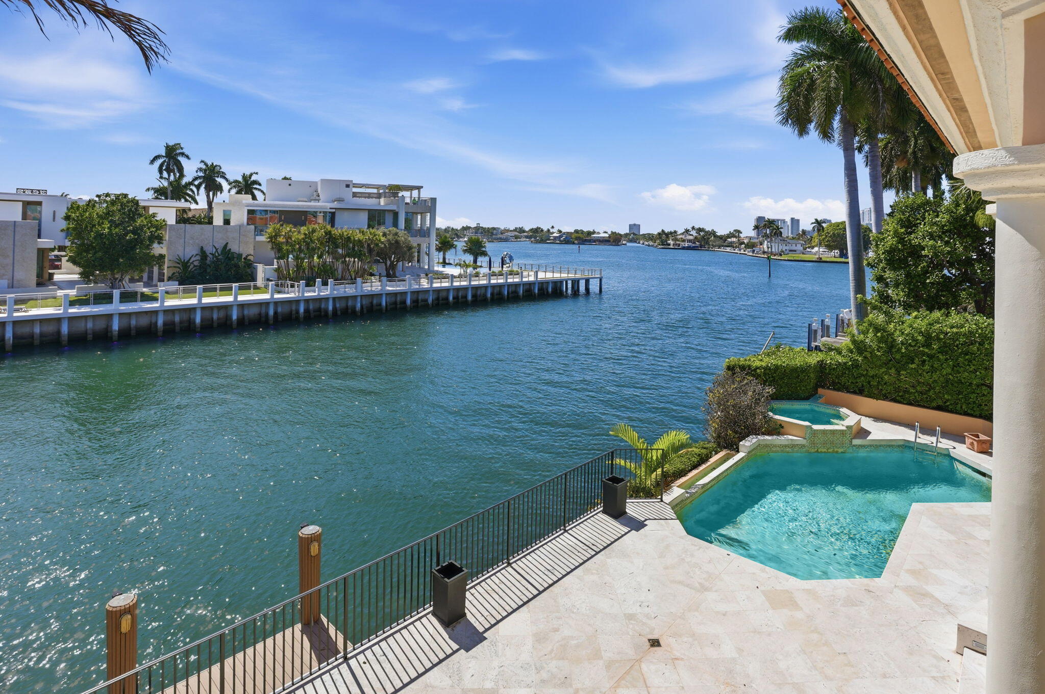 4 Isla Bahia Drive