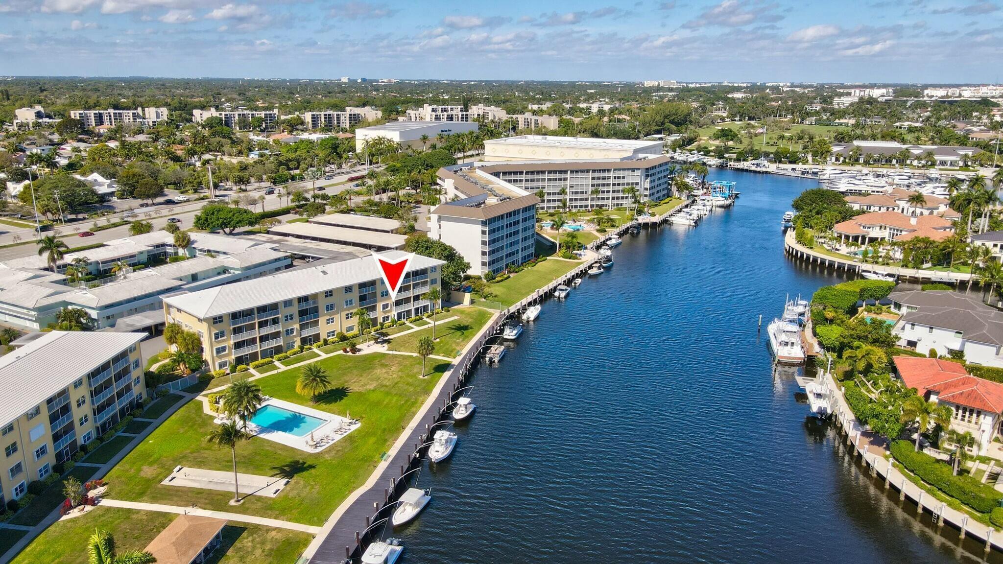 330 N Federal Highway