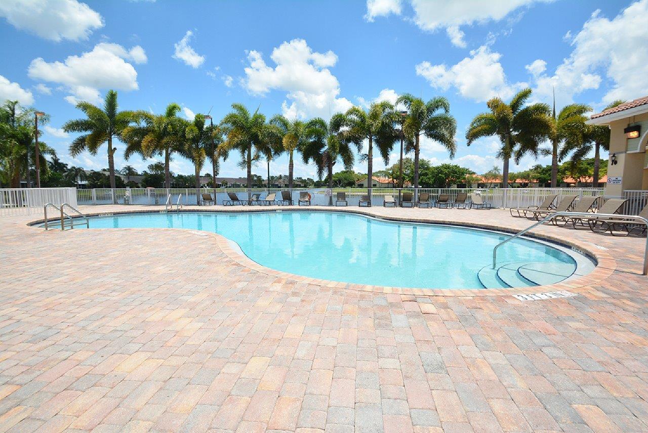 4706 SW 13th Street