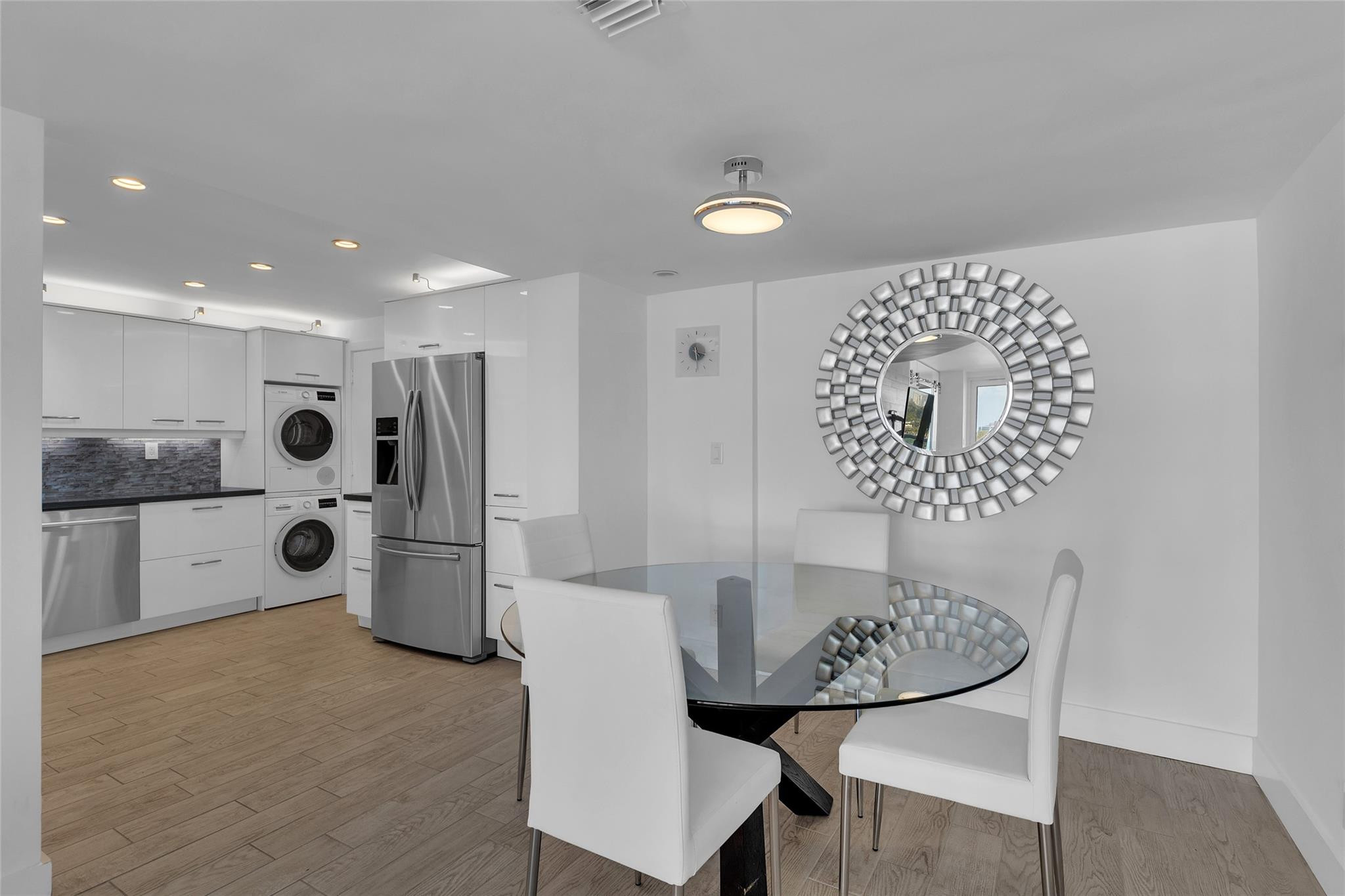 2100 S Ocean Lane