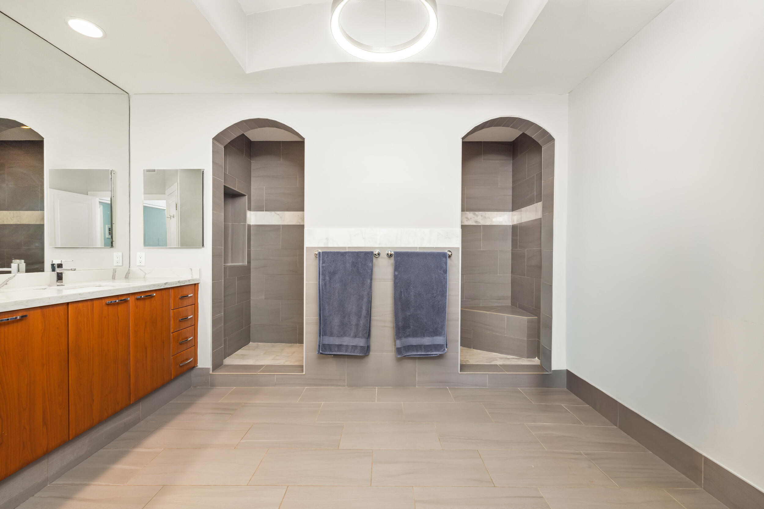 701 SE 21st Avenue 201