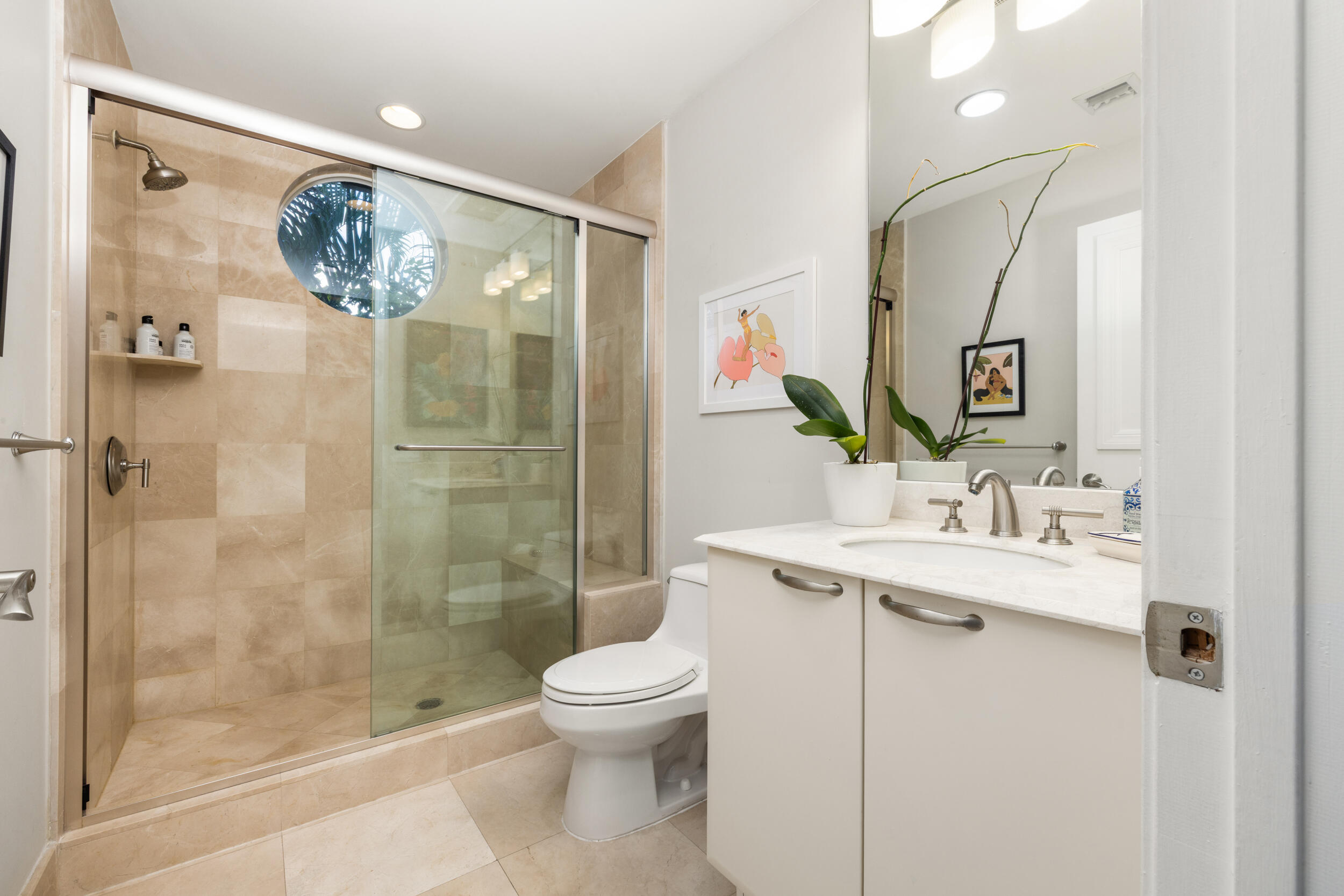 701 SE 21st Avenue 201