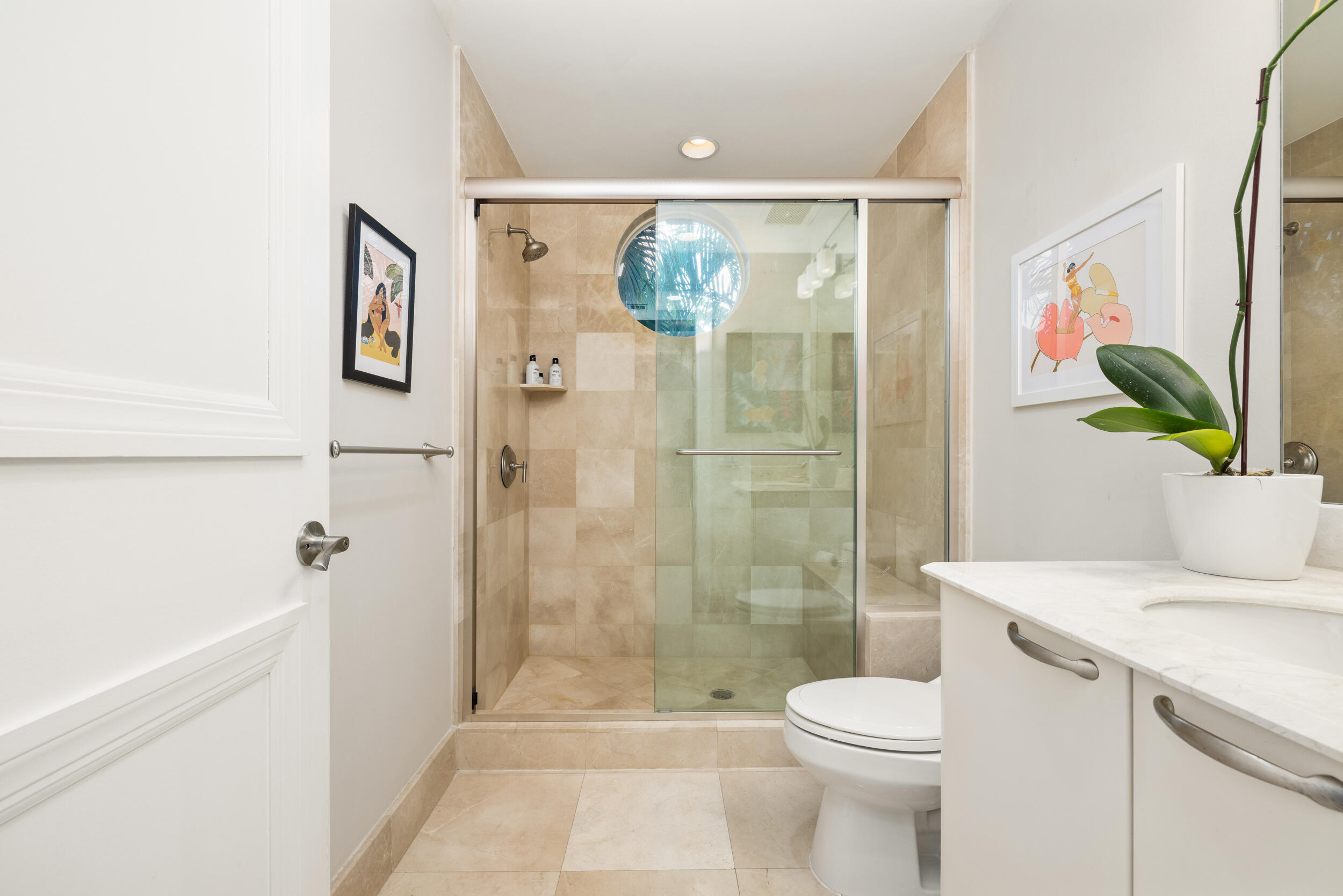 701 SE 21st Avenue 201