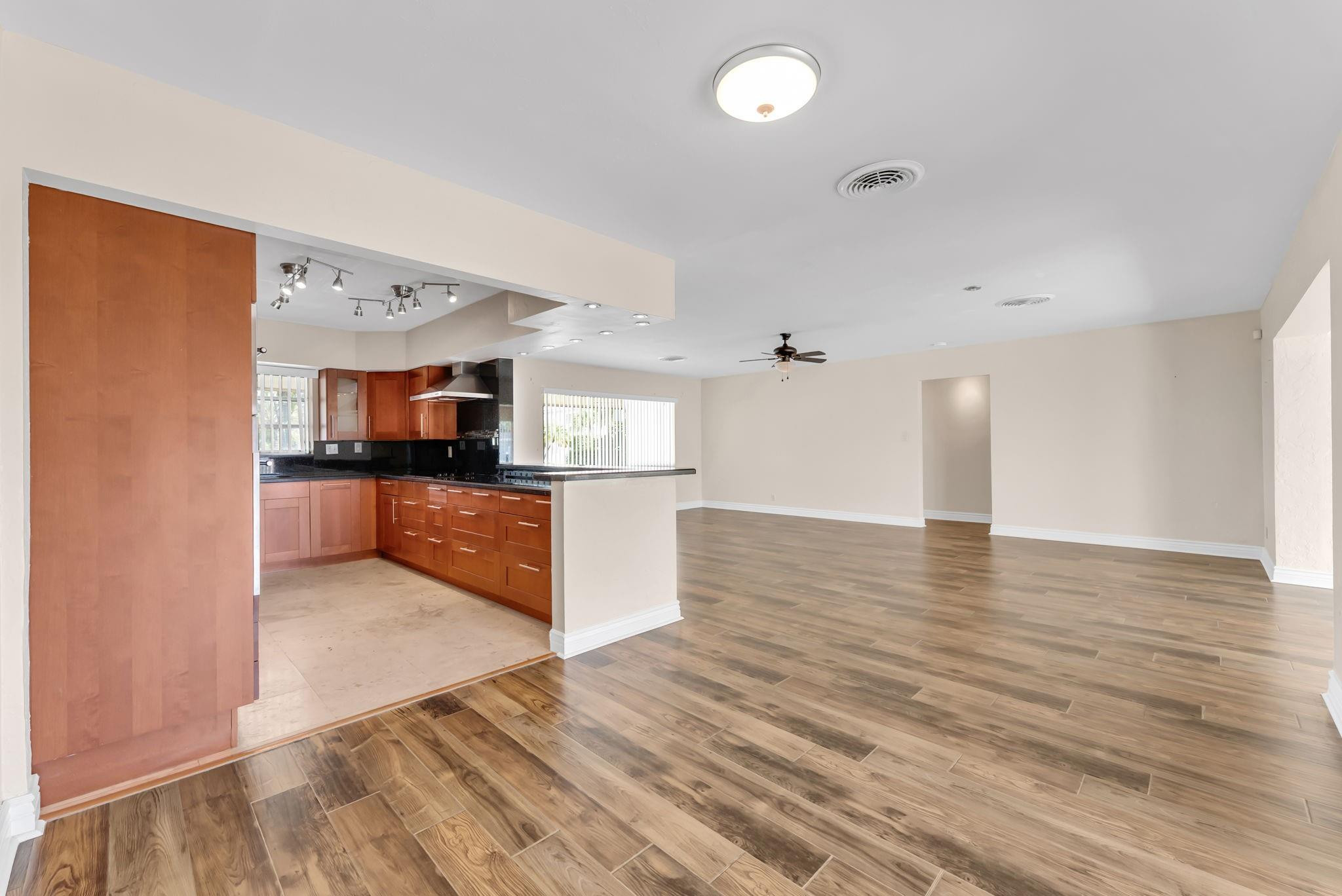 2940 NE 19th Street