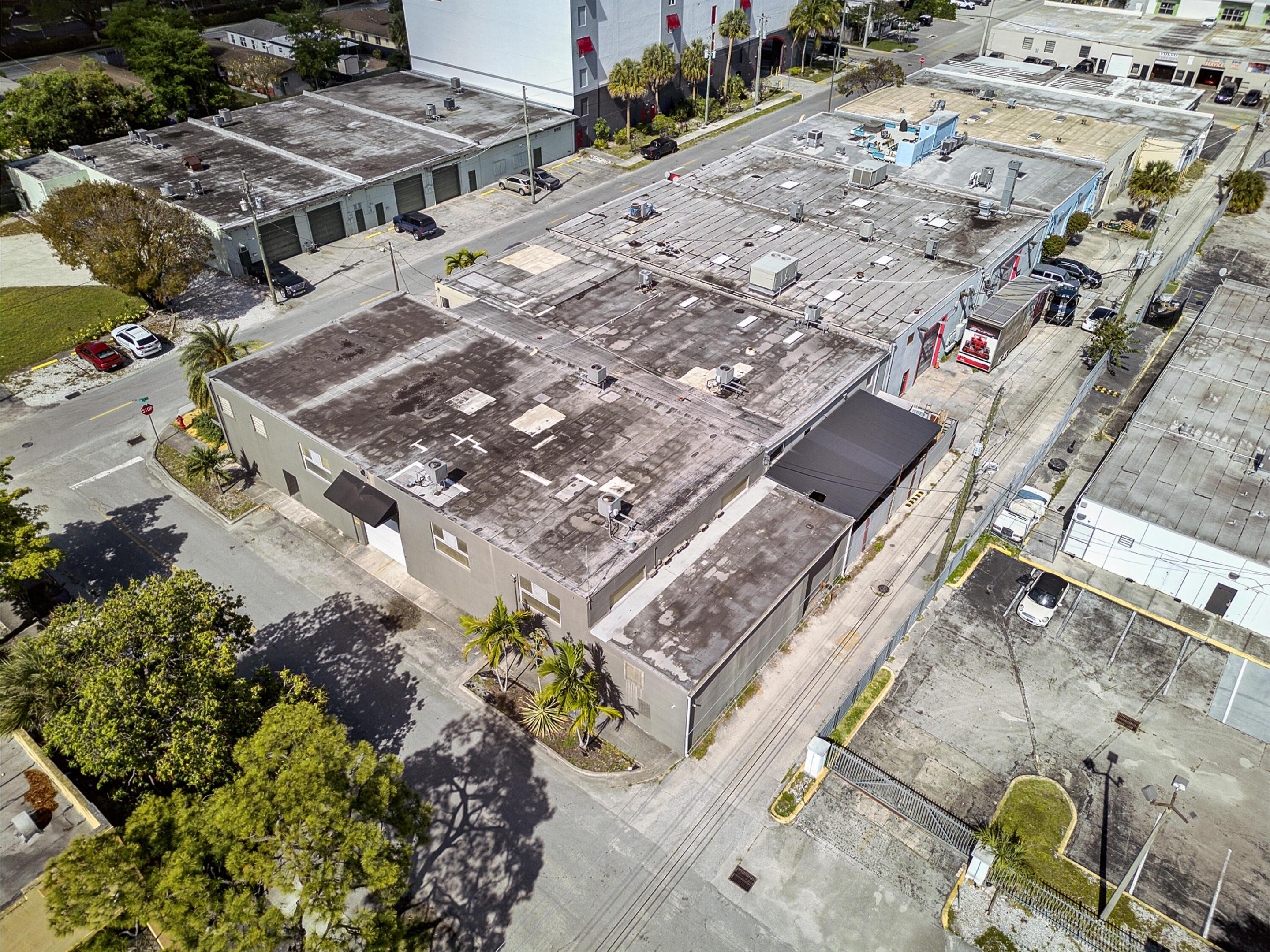 936 NW 1st Street