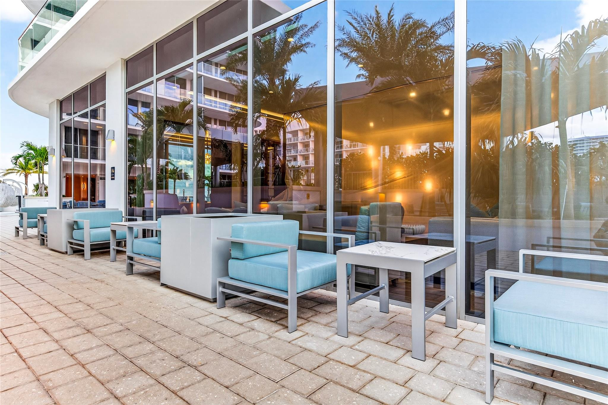 153 N Seabreeze Boulevard
