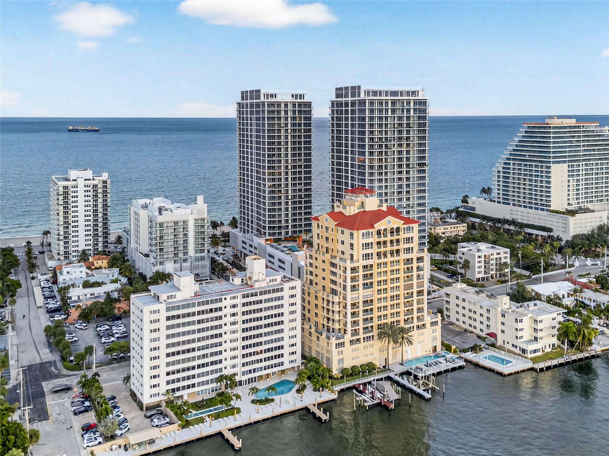 153 N Seabreeze Boulevard