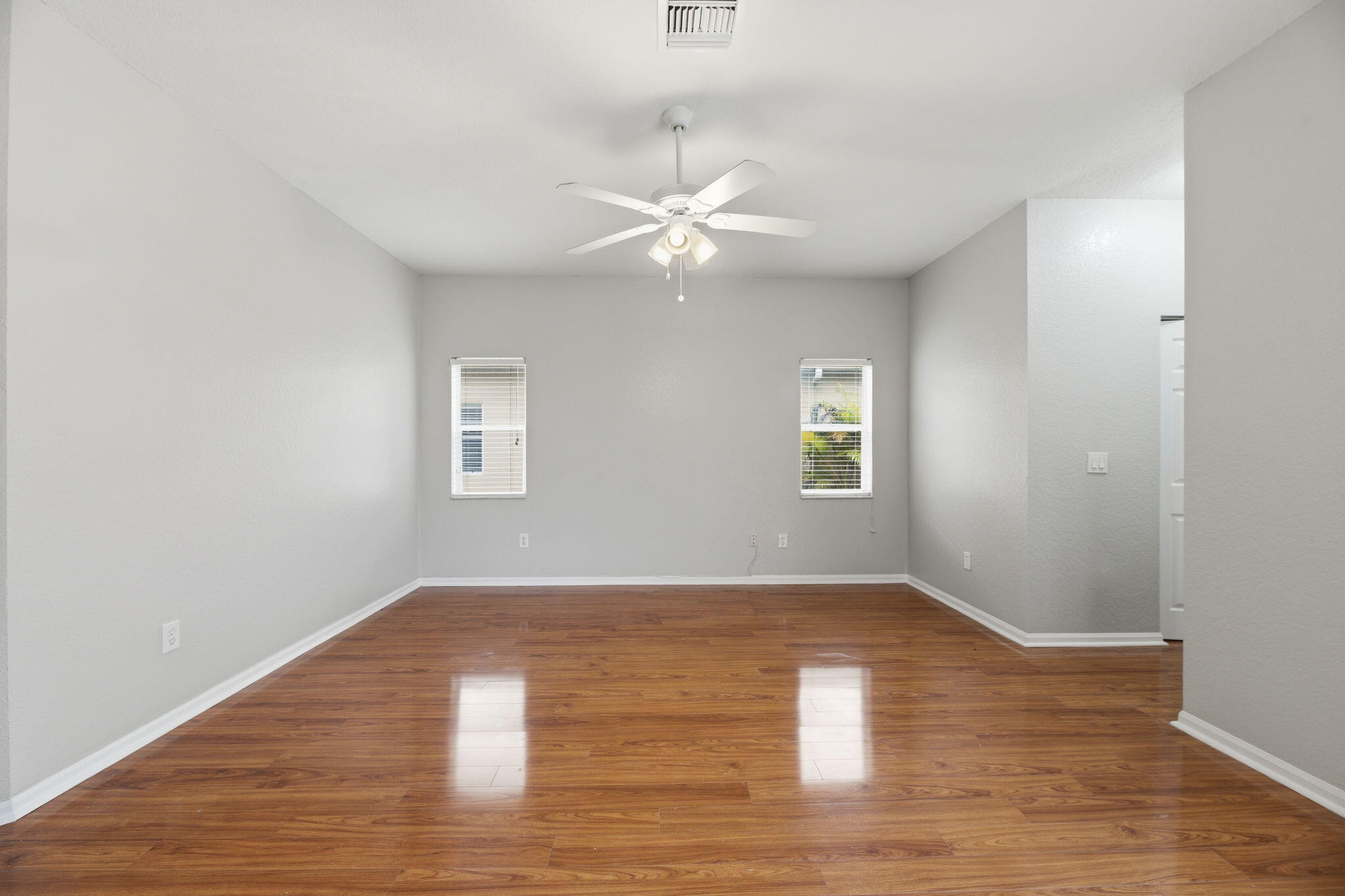 10316 NW 53rd Court