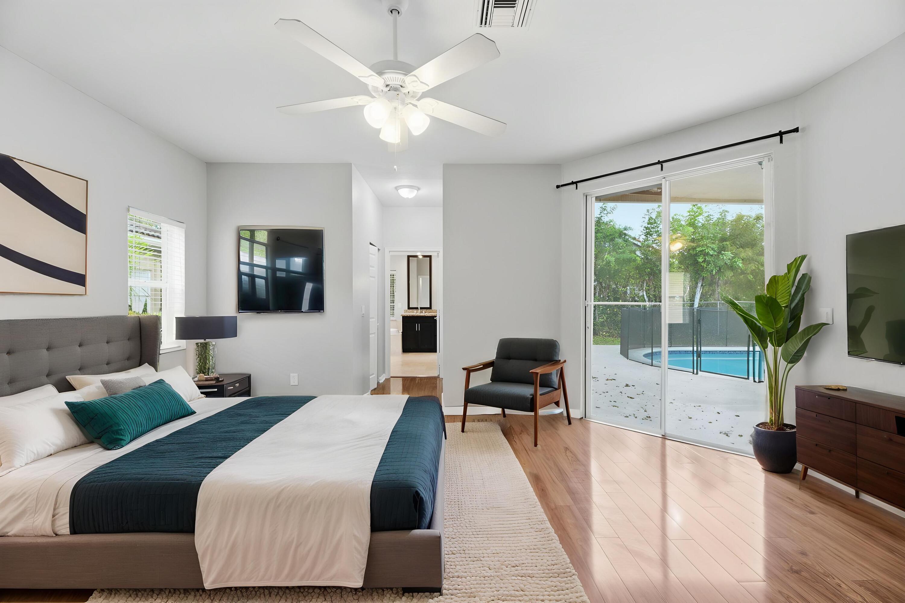 10316 NW 53rd Court