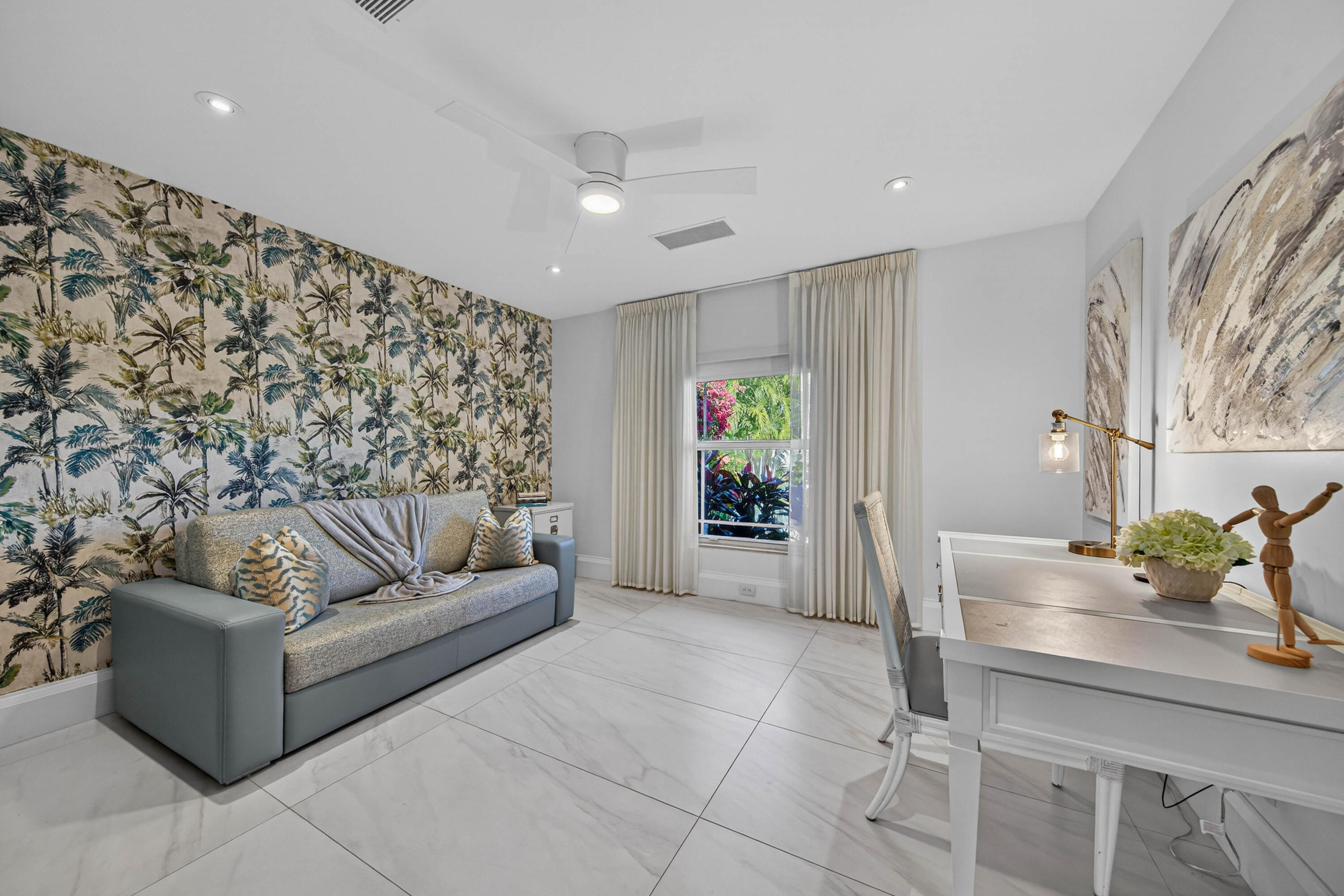 3109 NE 42nd Court