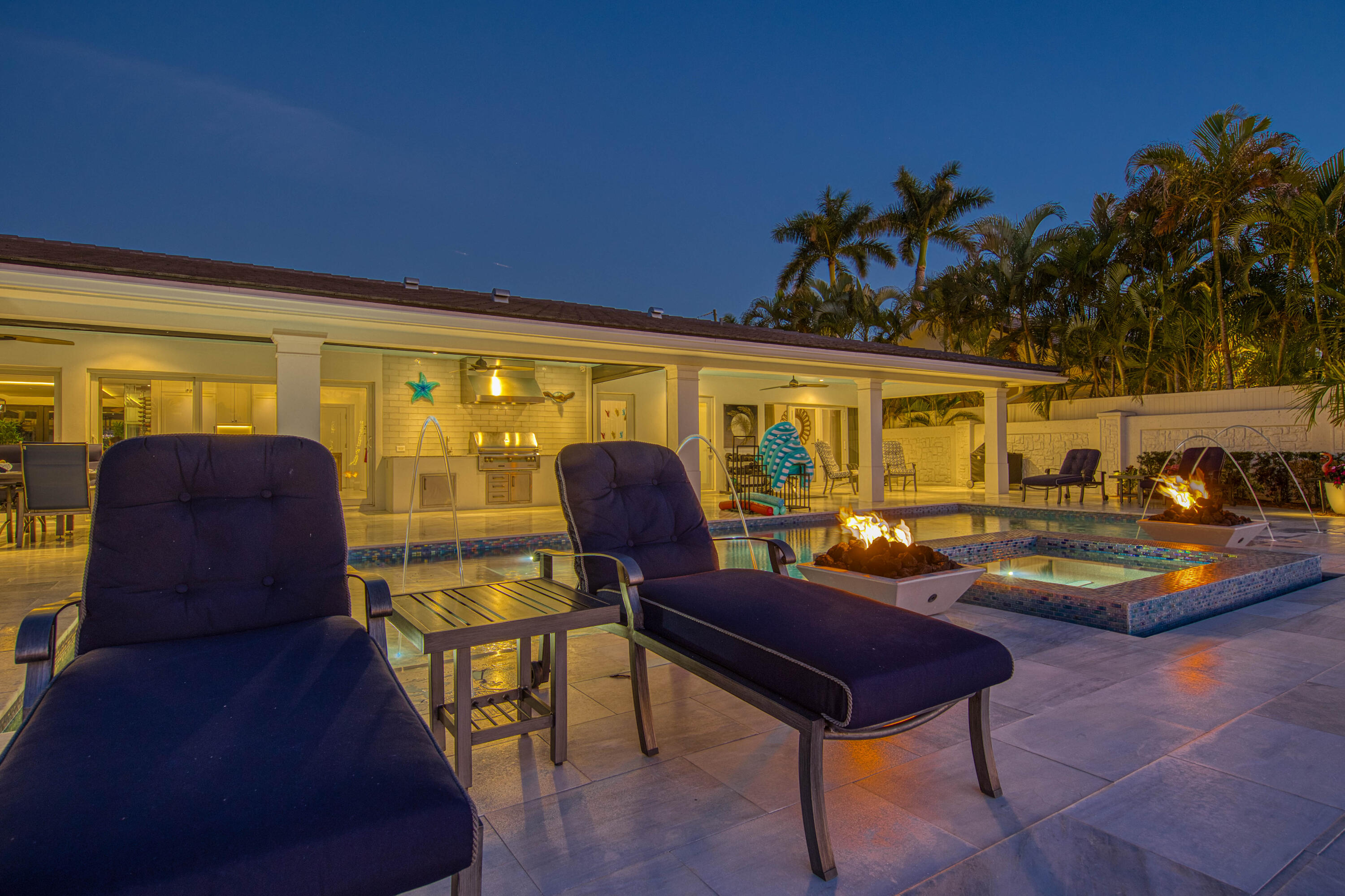 3109 NE 42nd Court