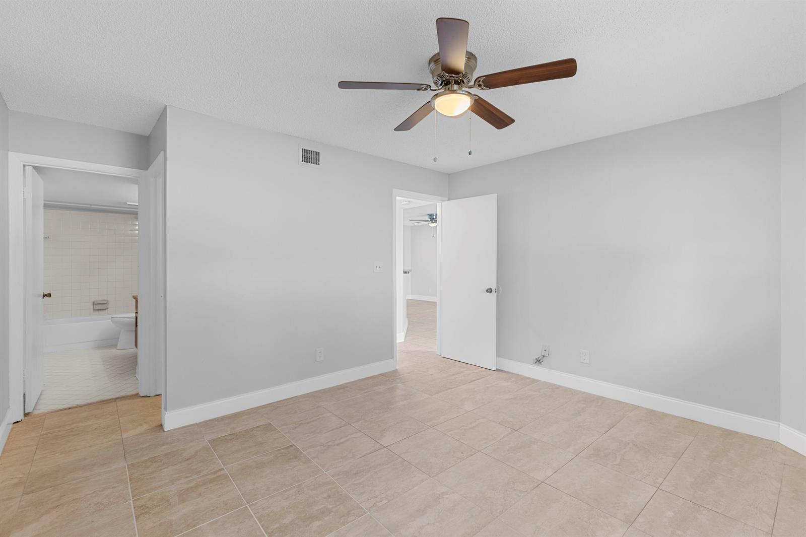 3469 NW 44th Street # 104