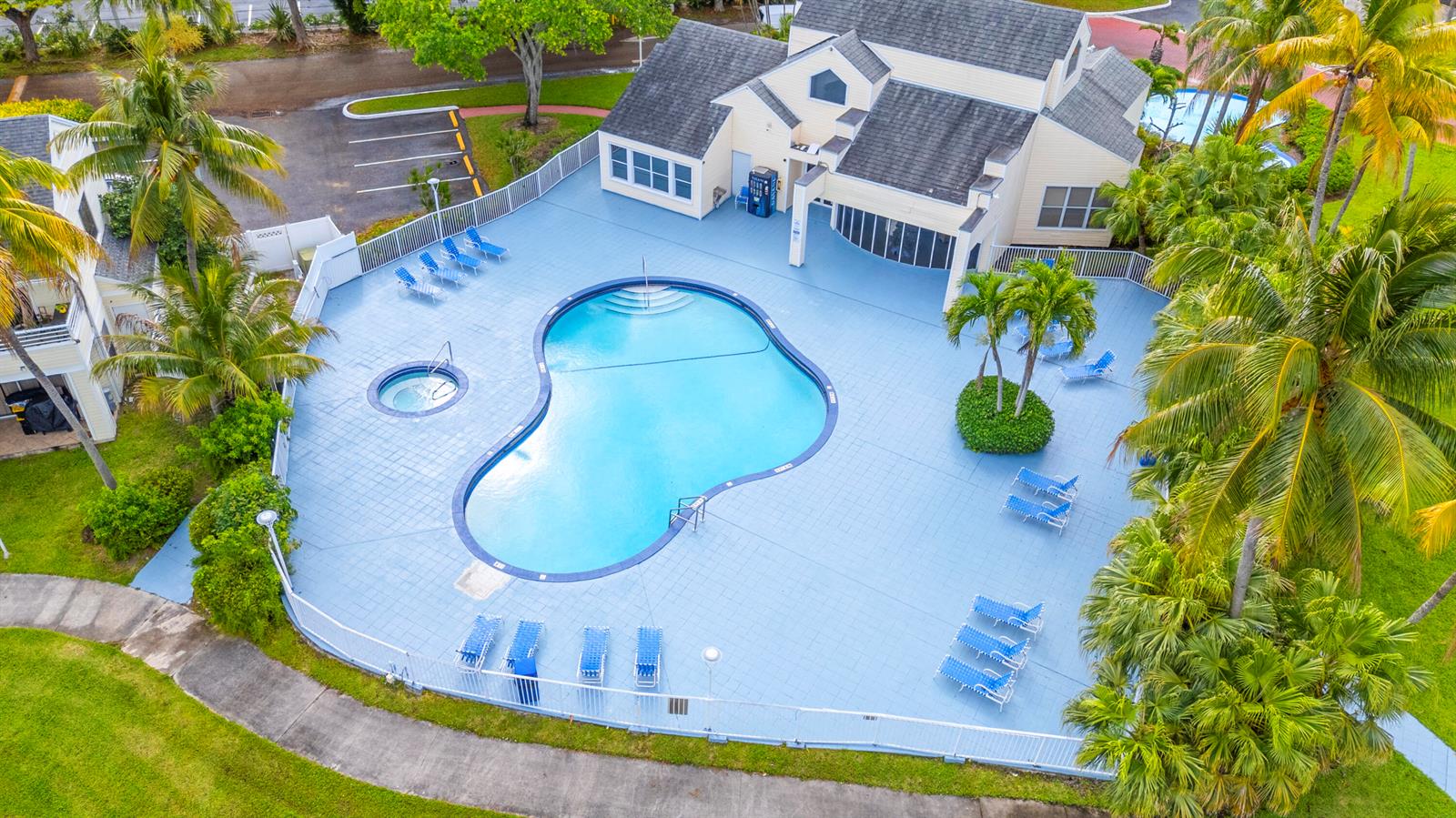 3469 NW 44th Street # 104