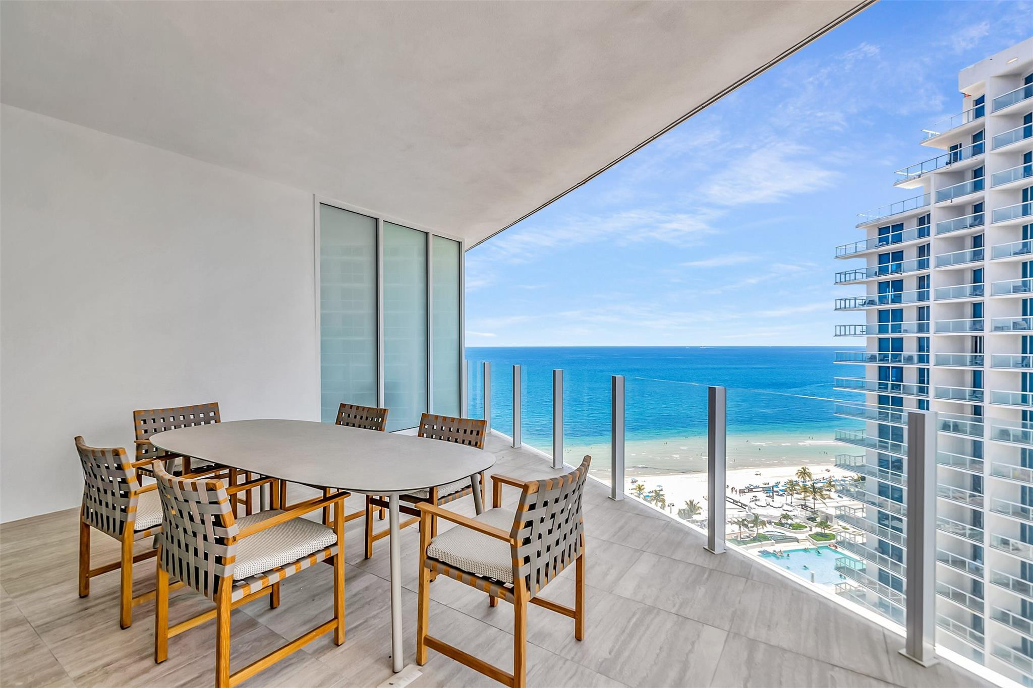 525 N Fort Lauderdale Beach Boulevard Unit: 1607