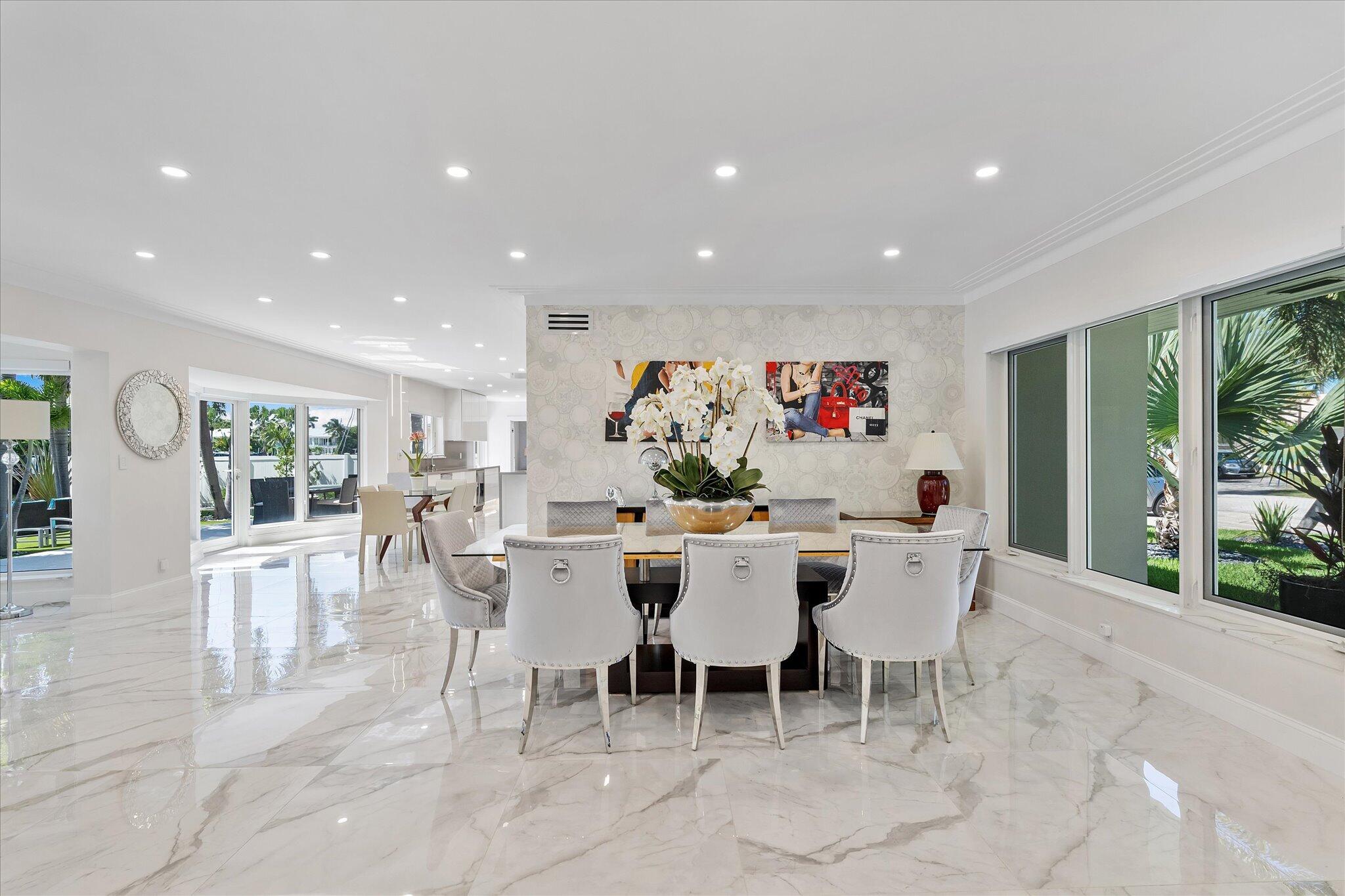 207 Royal Palm Drive