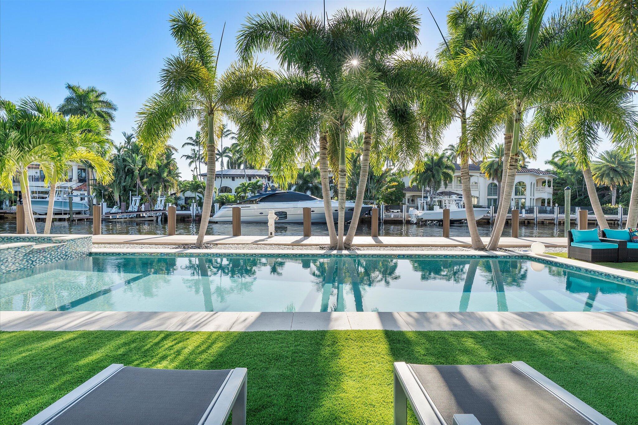 207 Royal Palm Drive