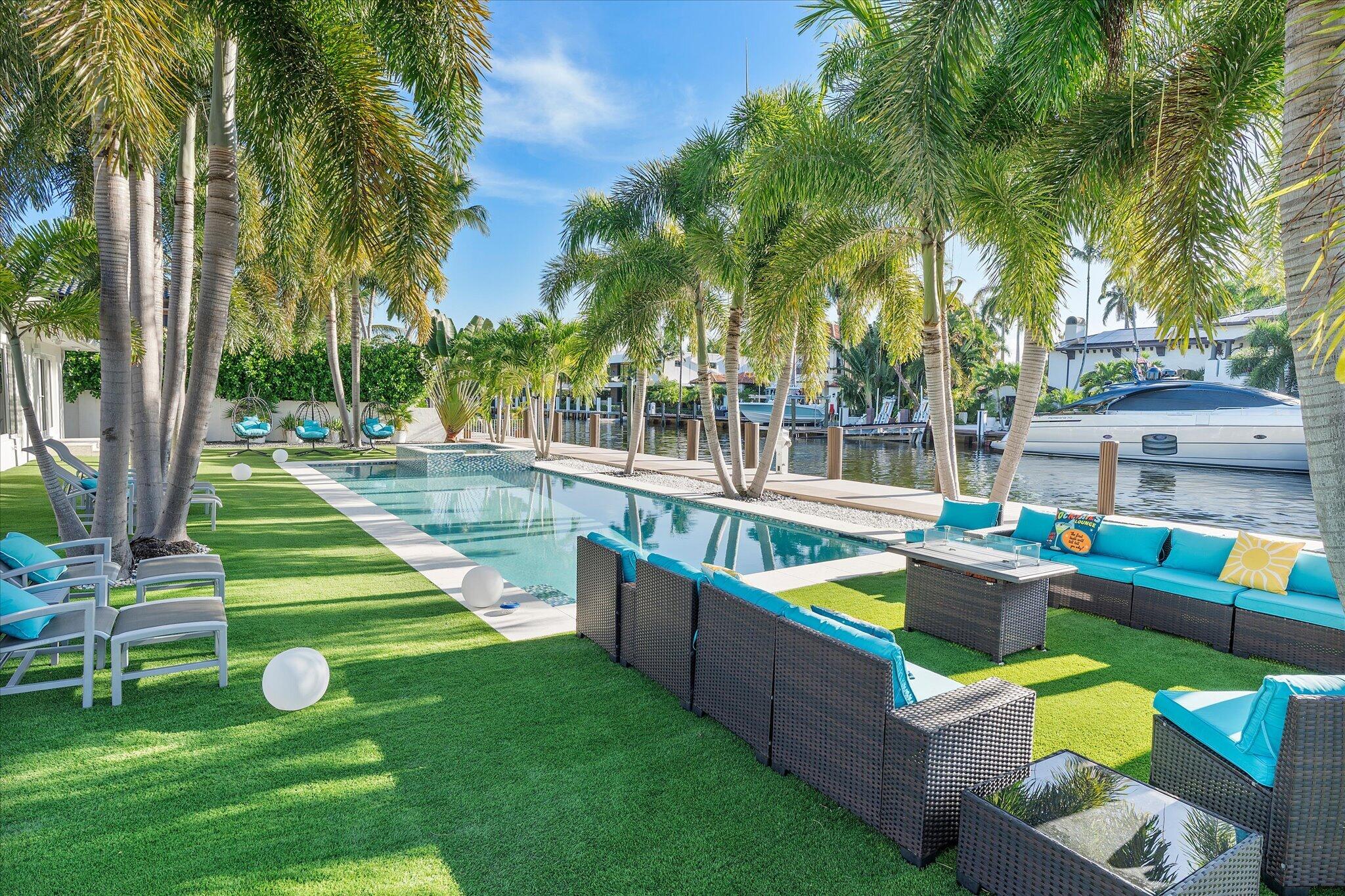 207 Royal Palm Drive