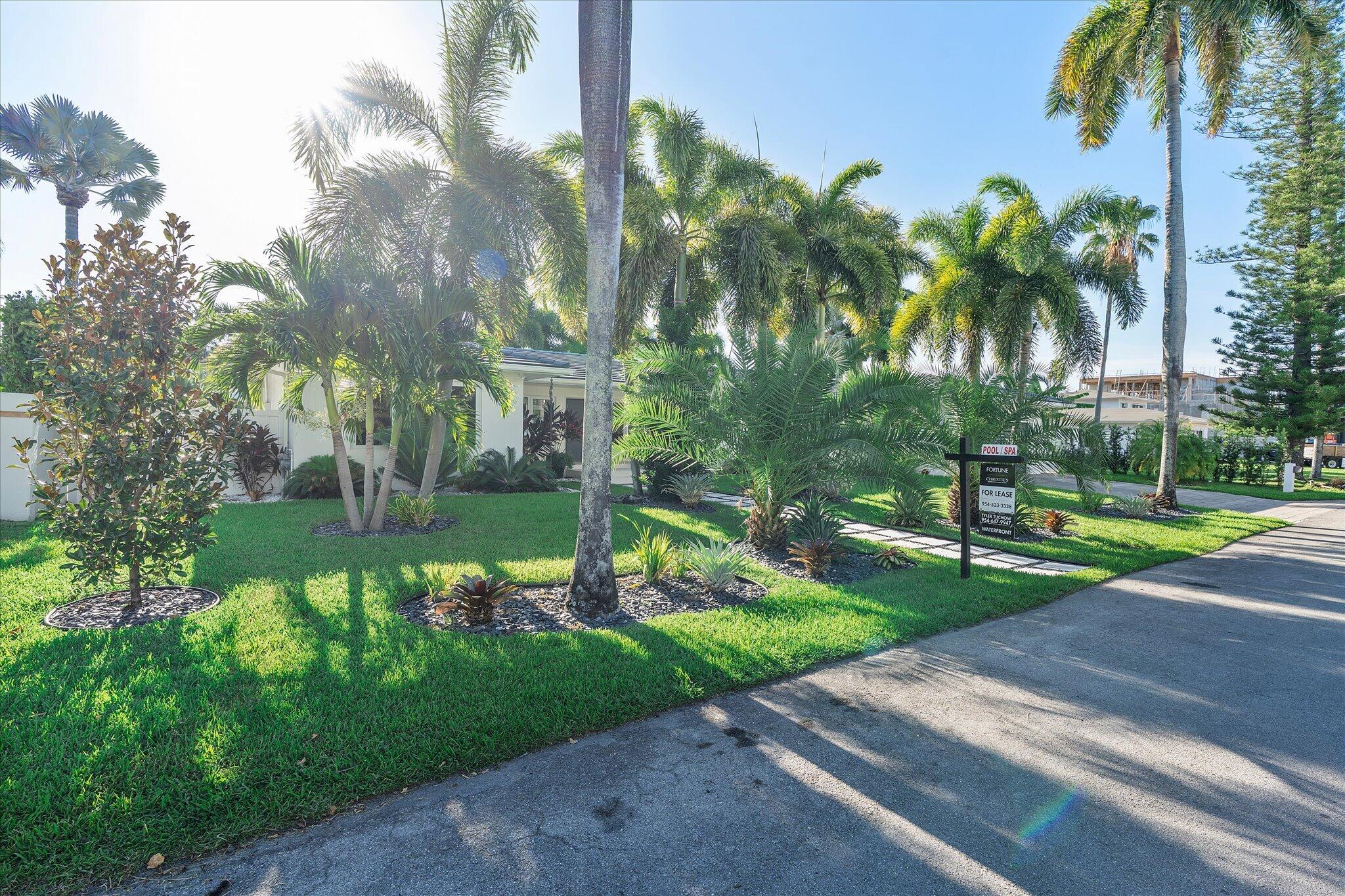 207 Royal Palm Drive
