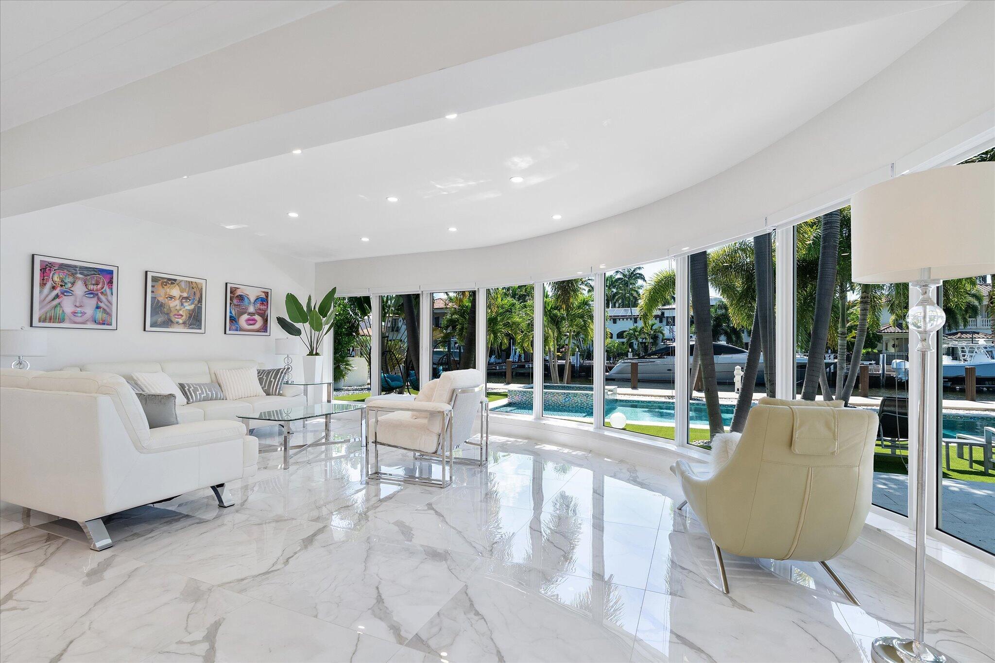 207 Royal Palm Drive