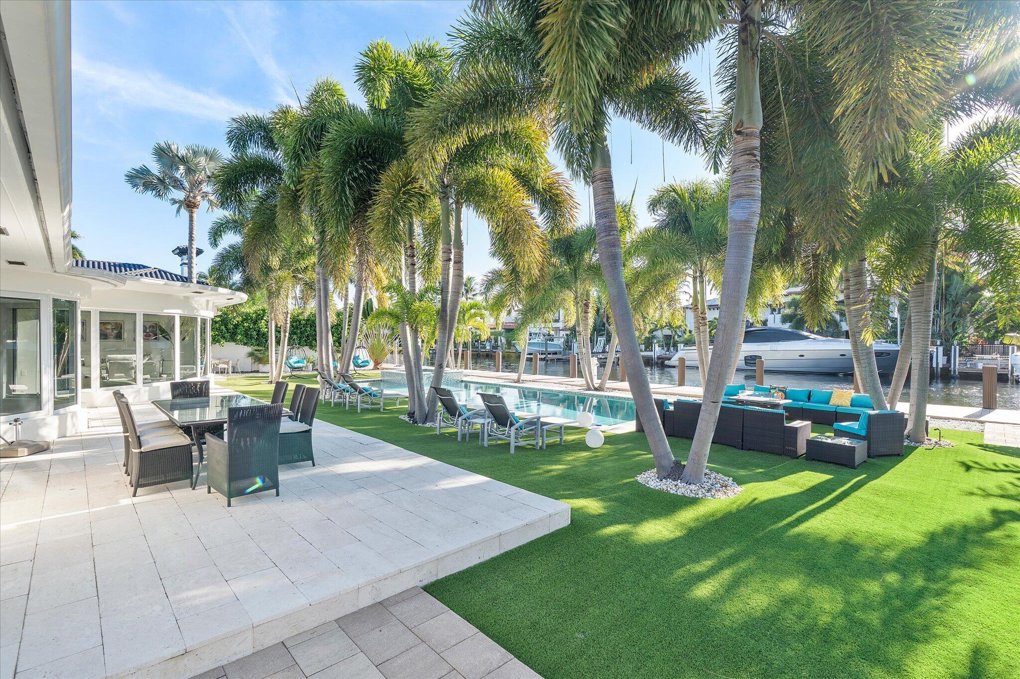 207 Royal Palm Drive
