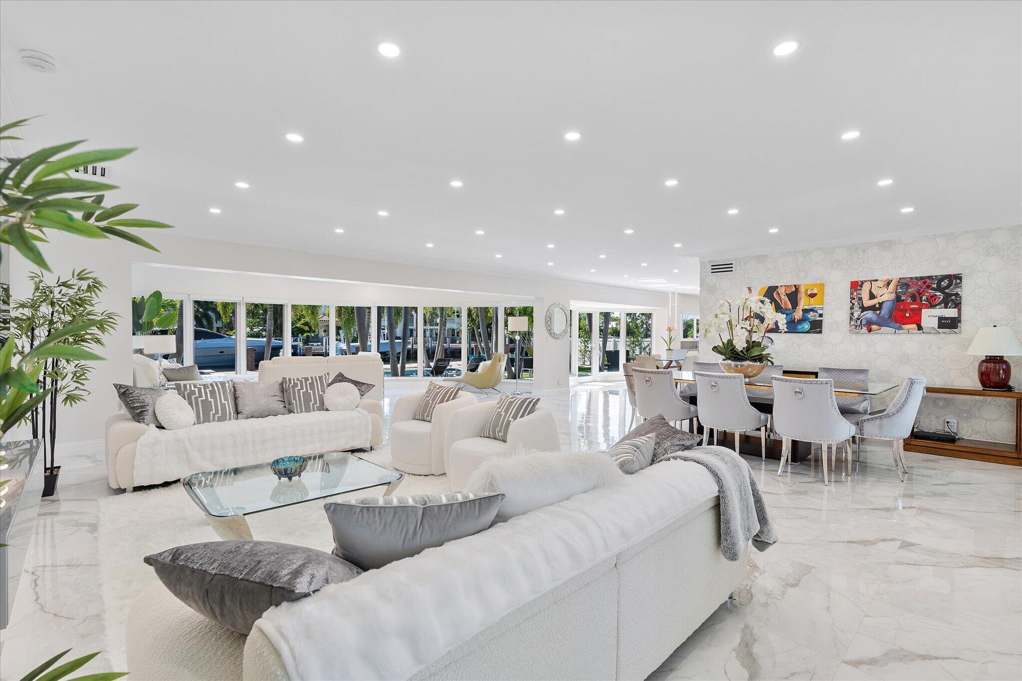 207 Royal Palm Drive