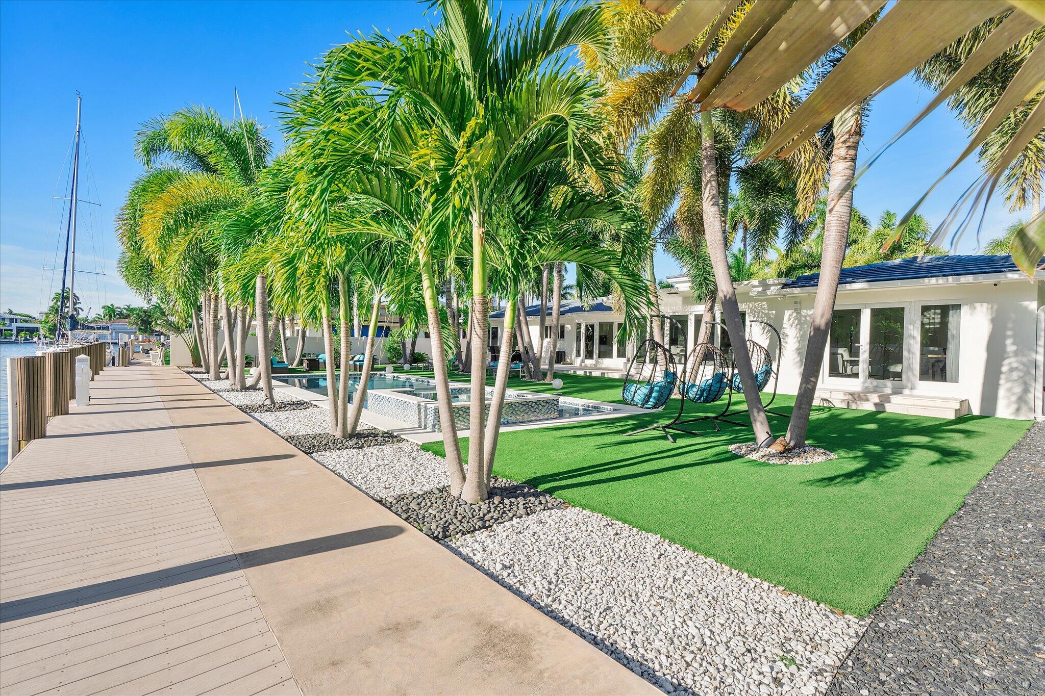 207 Royal Palm Drive