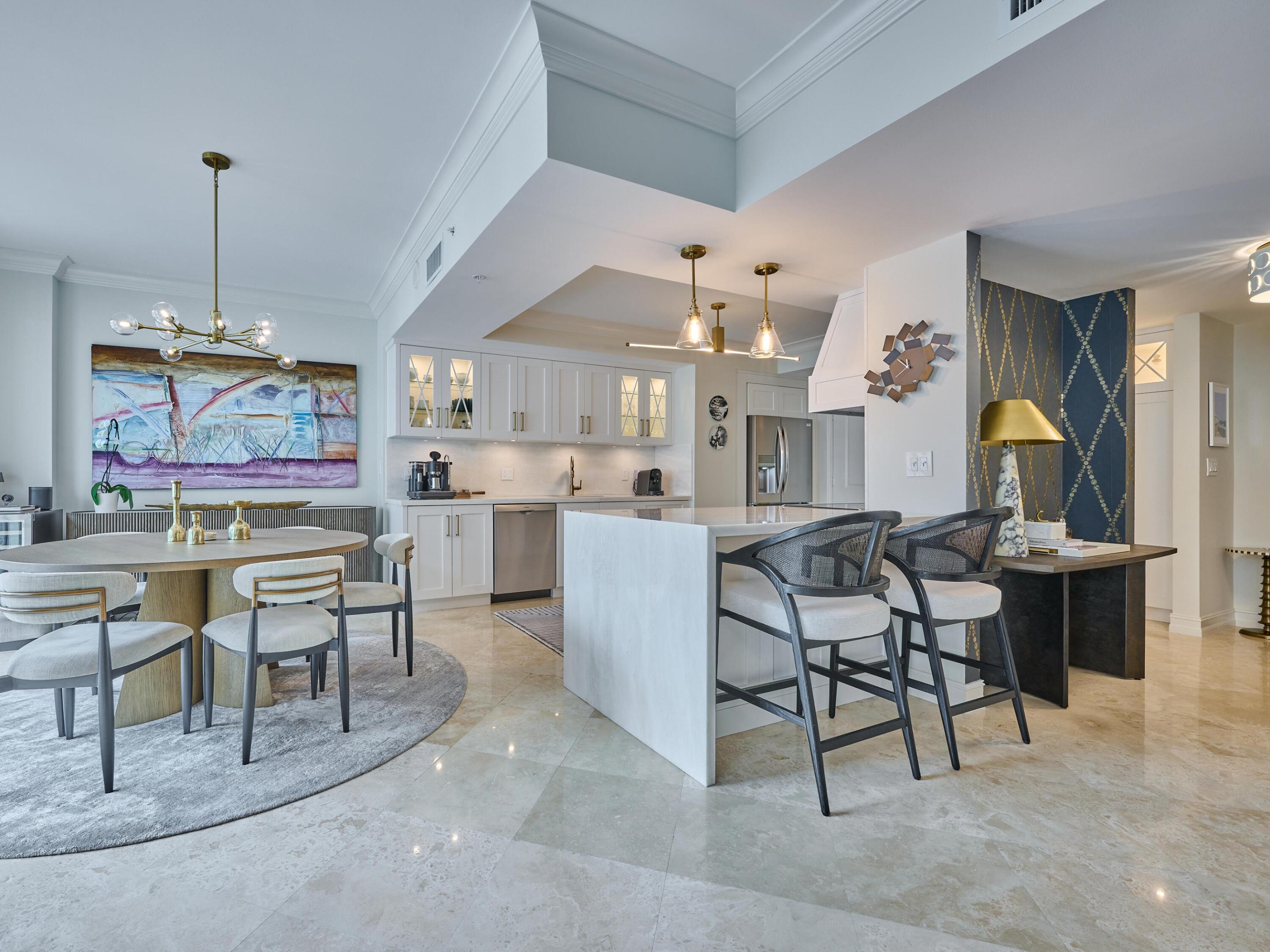 99 SE Mizner Boulevard Ph 35