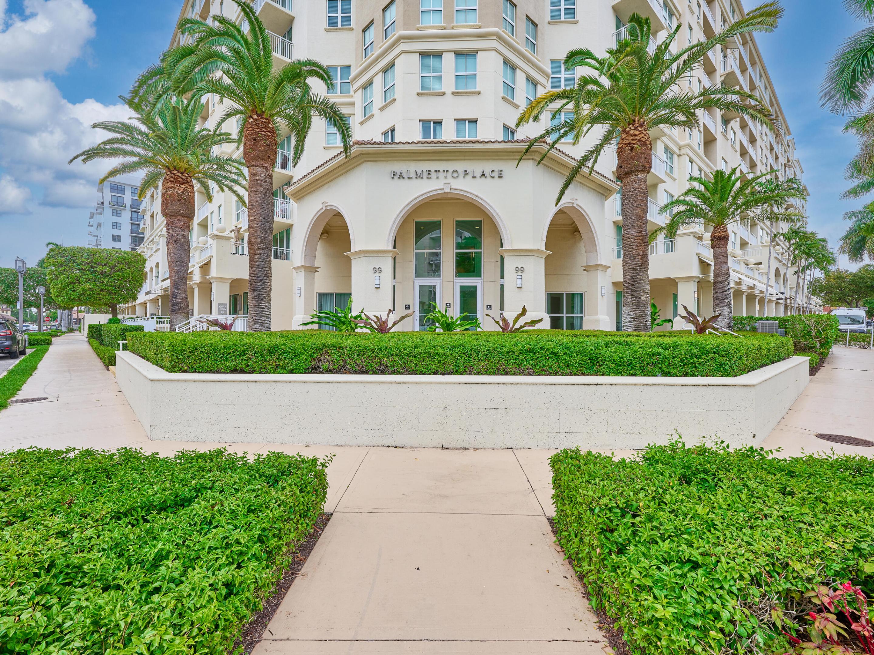 99 SE Mizner Boulevard Ph 35