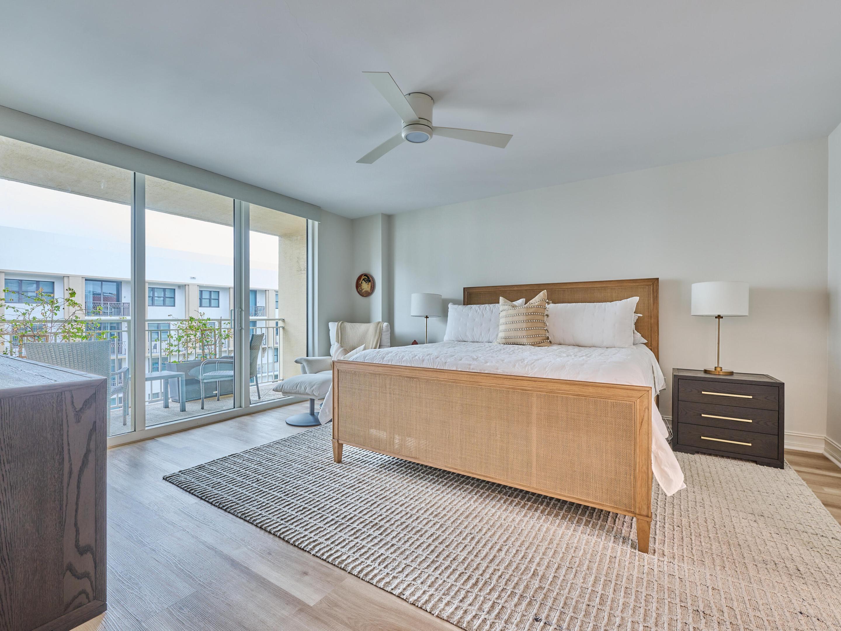 99 SE Mizner Boulevard Ph 35