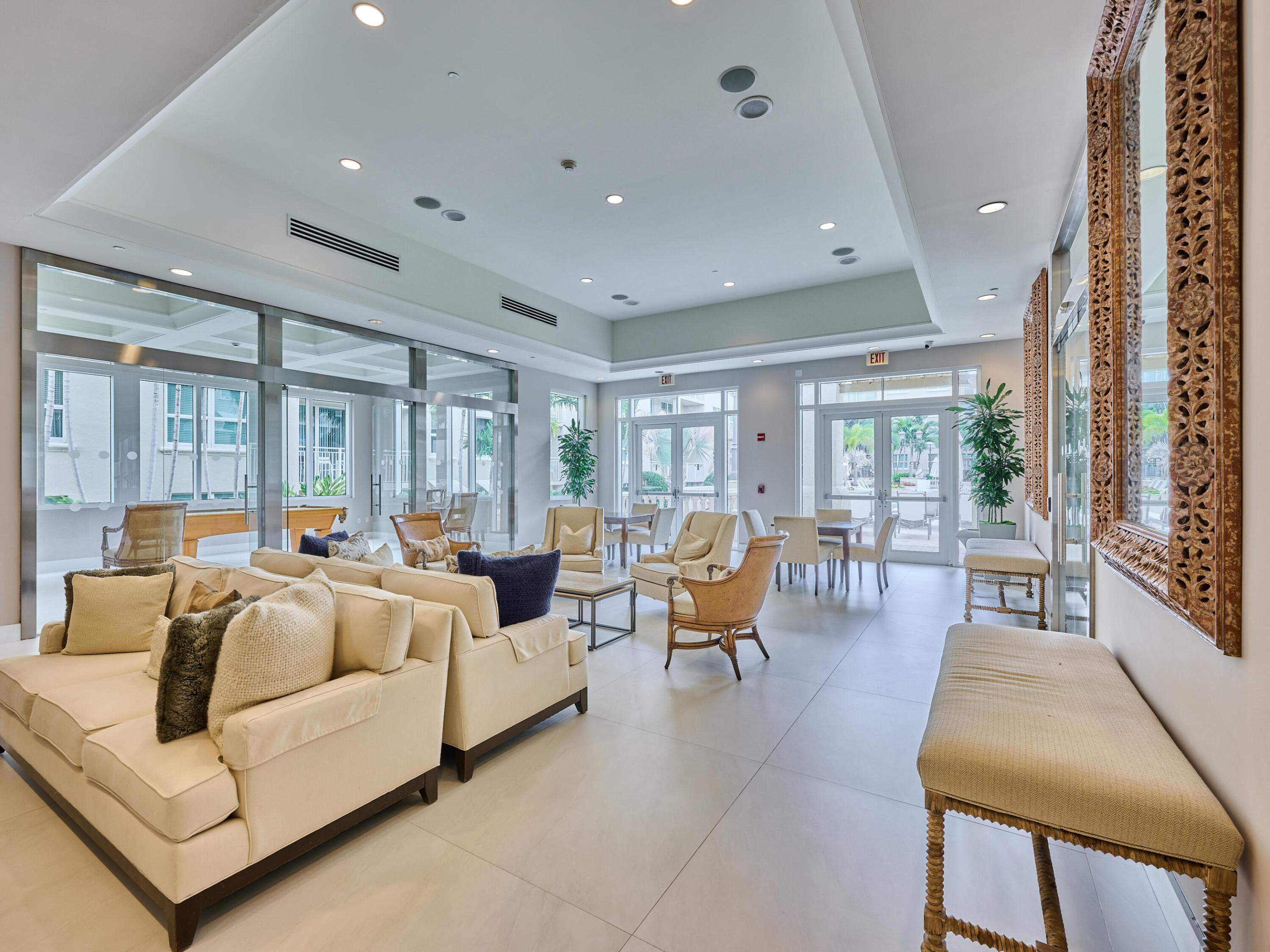 99 SE Mizner Boulevard Ph 35