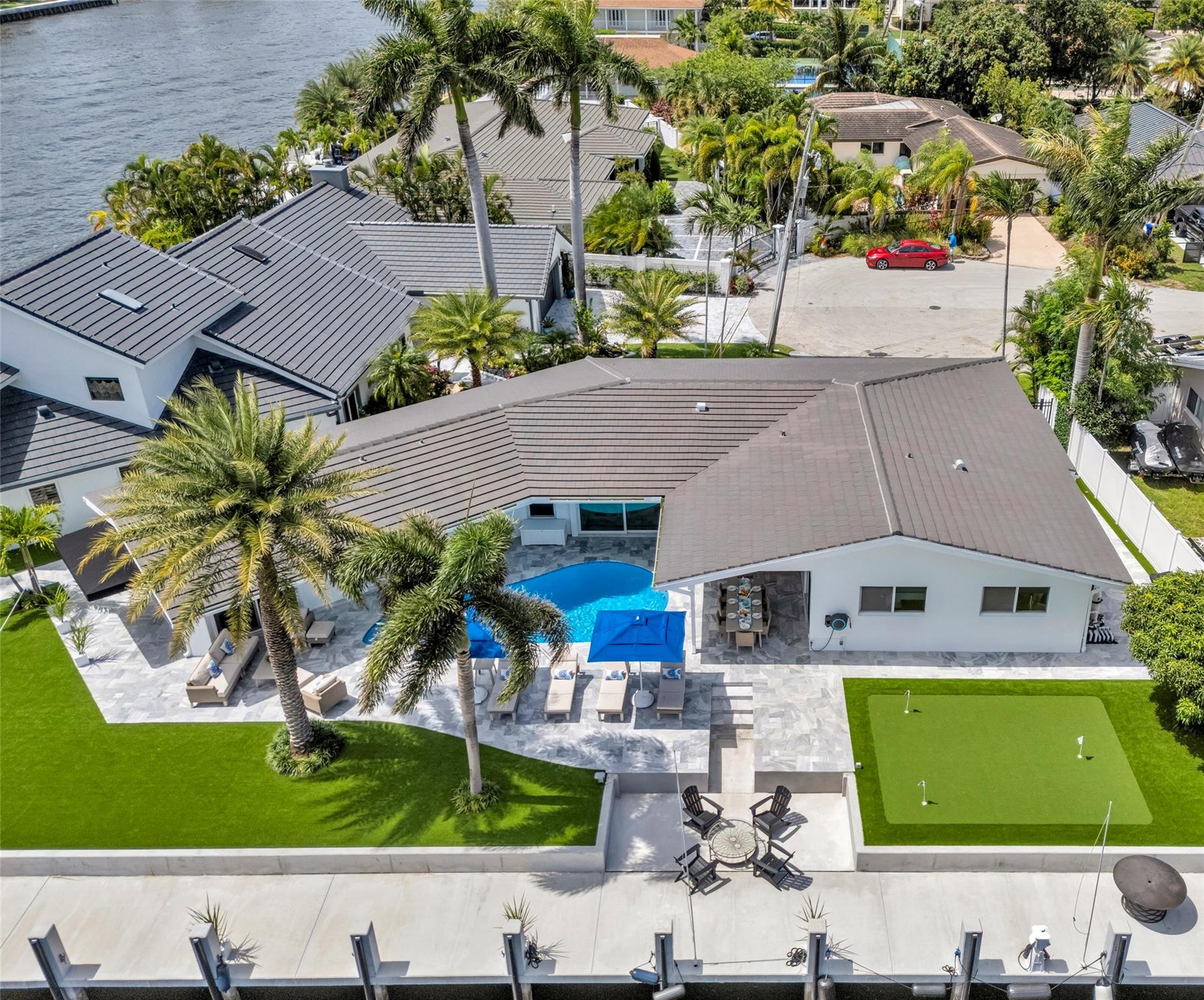 3108 NE 42nd Court